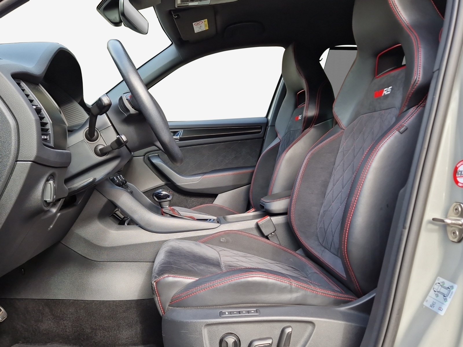 SKODA Kodiaq 2.0 Bi-TDI SCR RS 4x4 DSG-image-7