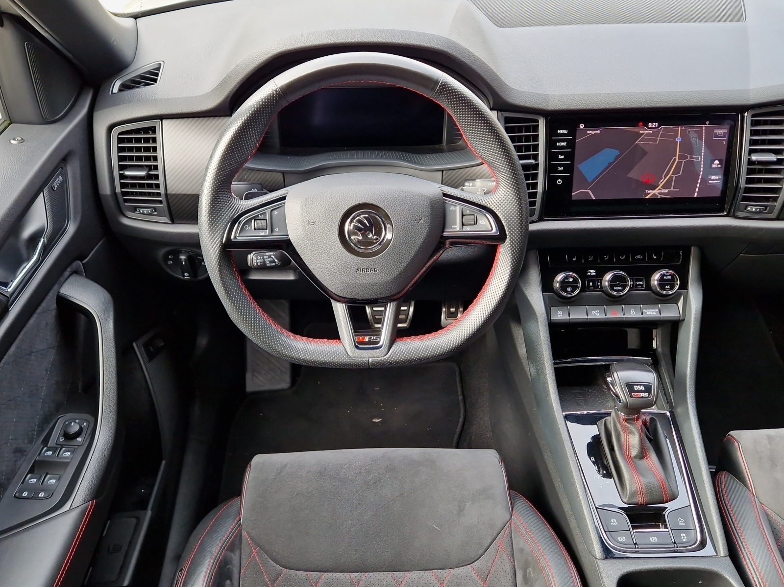 SKODA Kodiaq 2.0 Bi-TDI SCR RS 4x4 DSG-image-8