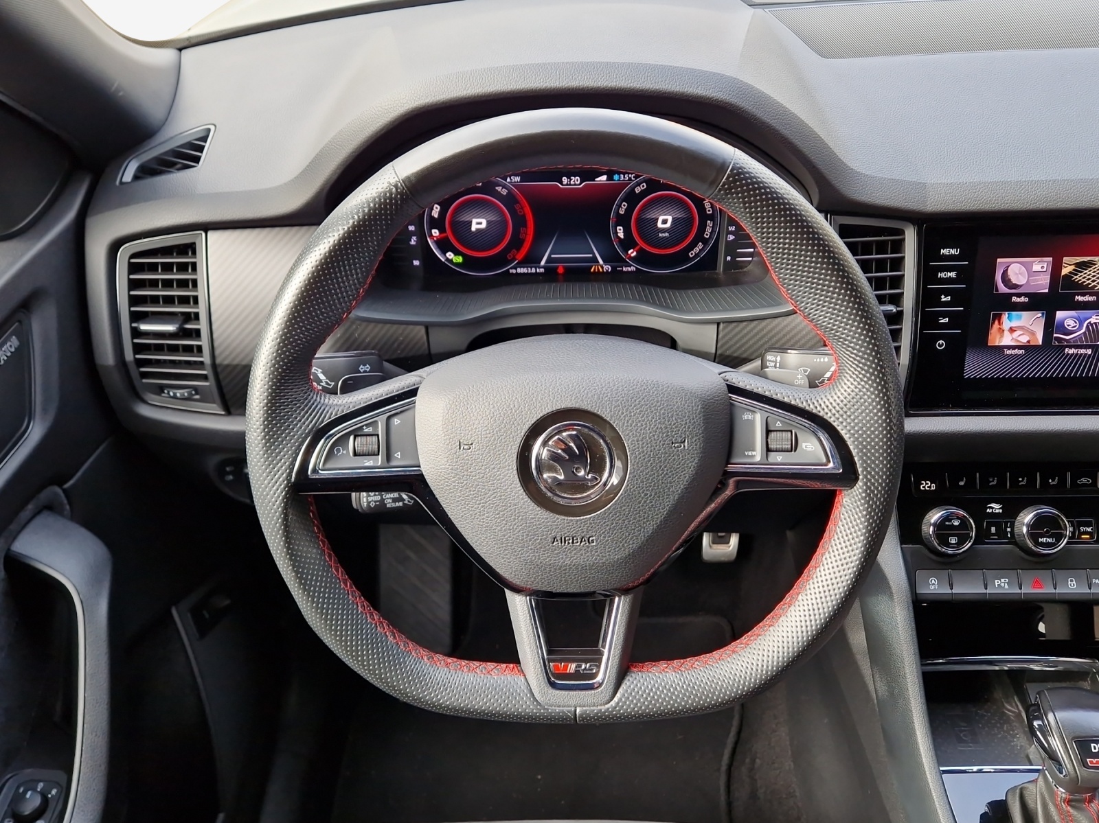 SKODA Kodiaq 2.0 Bi-TDI SCR RS 4x4 DSG-image-9