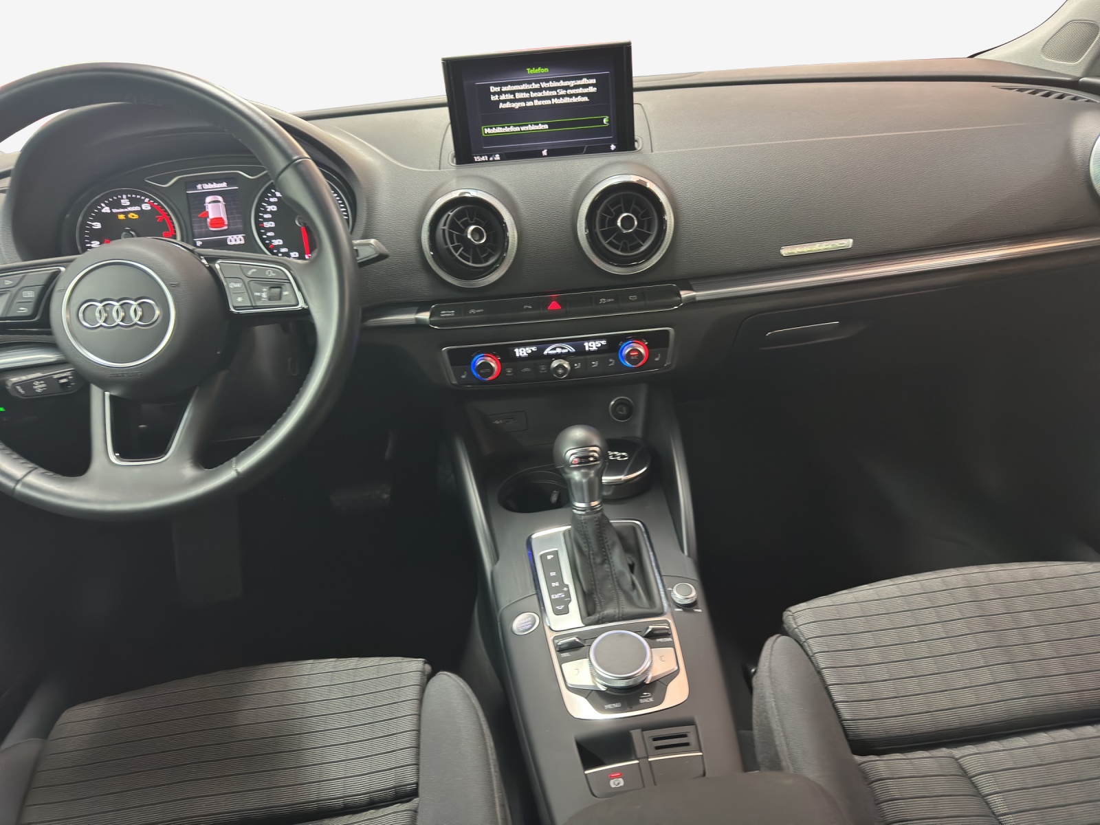 AUDI A3 Sportback 40 TFSI Sport quattro S-tronic-image-10