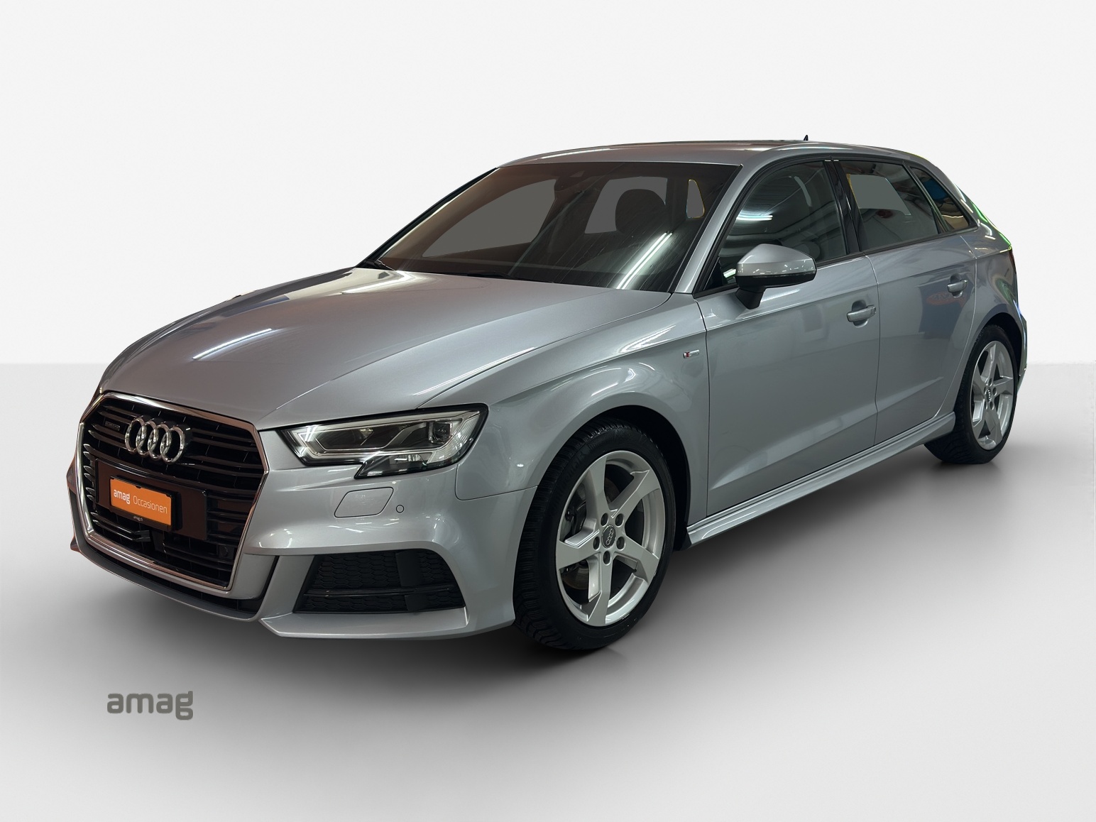 AUDI A3 Sportback 40 TFSI Sport quattro S-tronic-image-0