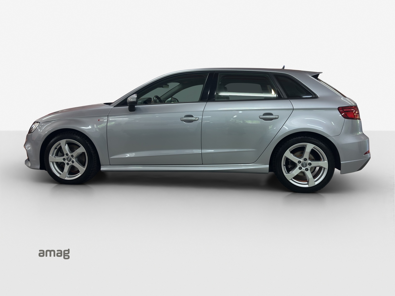 AUDI A3 Sportback 40 TFSI Sport quattro S-tronic-image-1