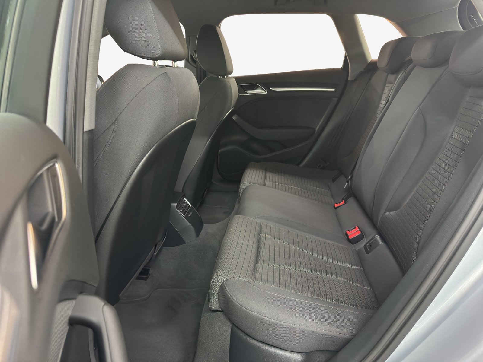 AUDI A3 Sportback 40 TFSI Sport quattro S-tronic-image-11