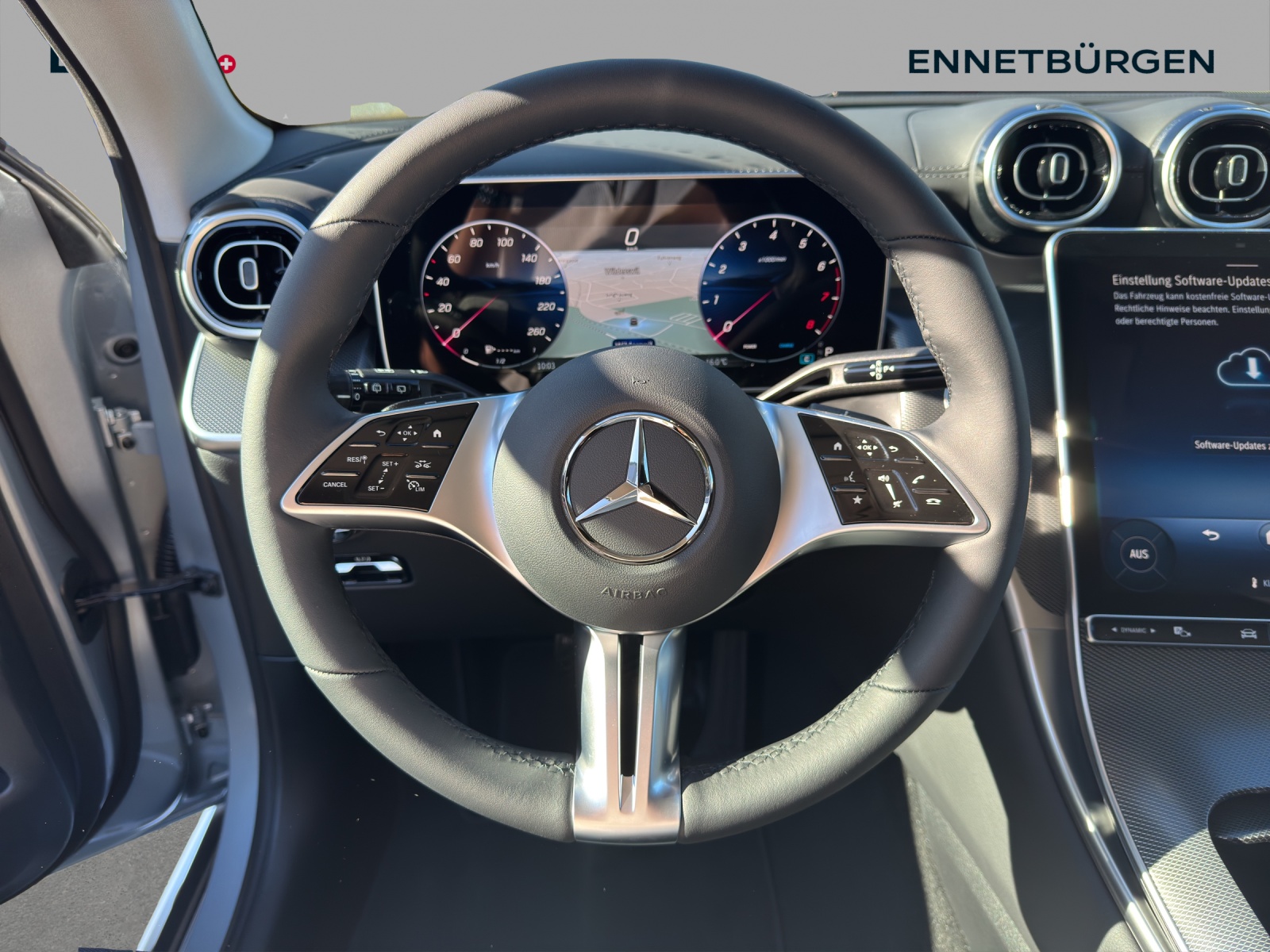 MERCEDES-BENZ GLC 200-image-7