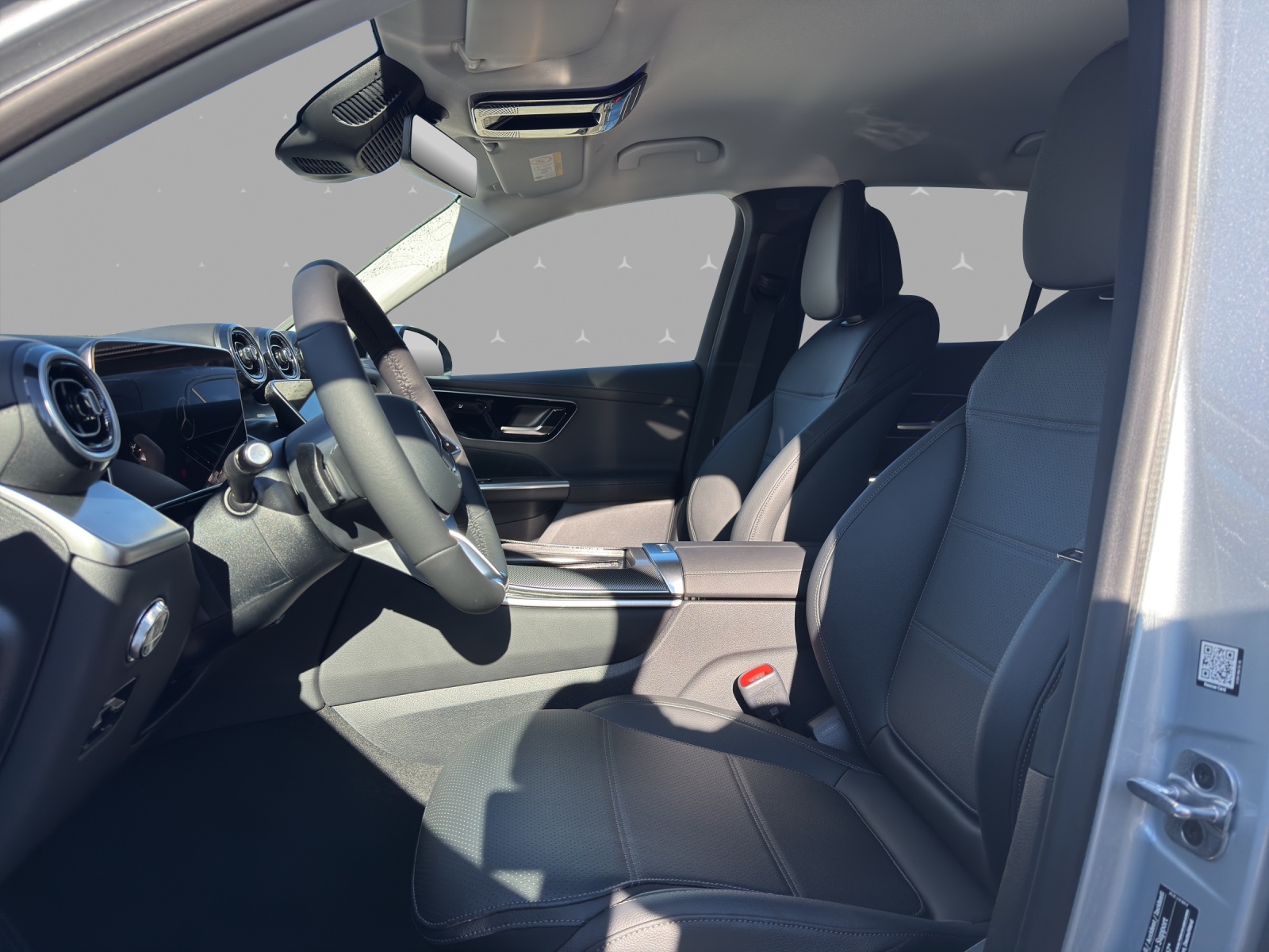 MERCEDES-BENZ GLC 200-image-6