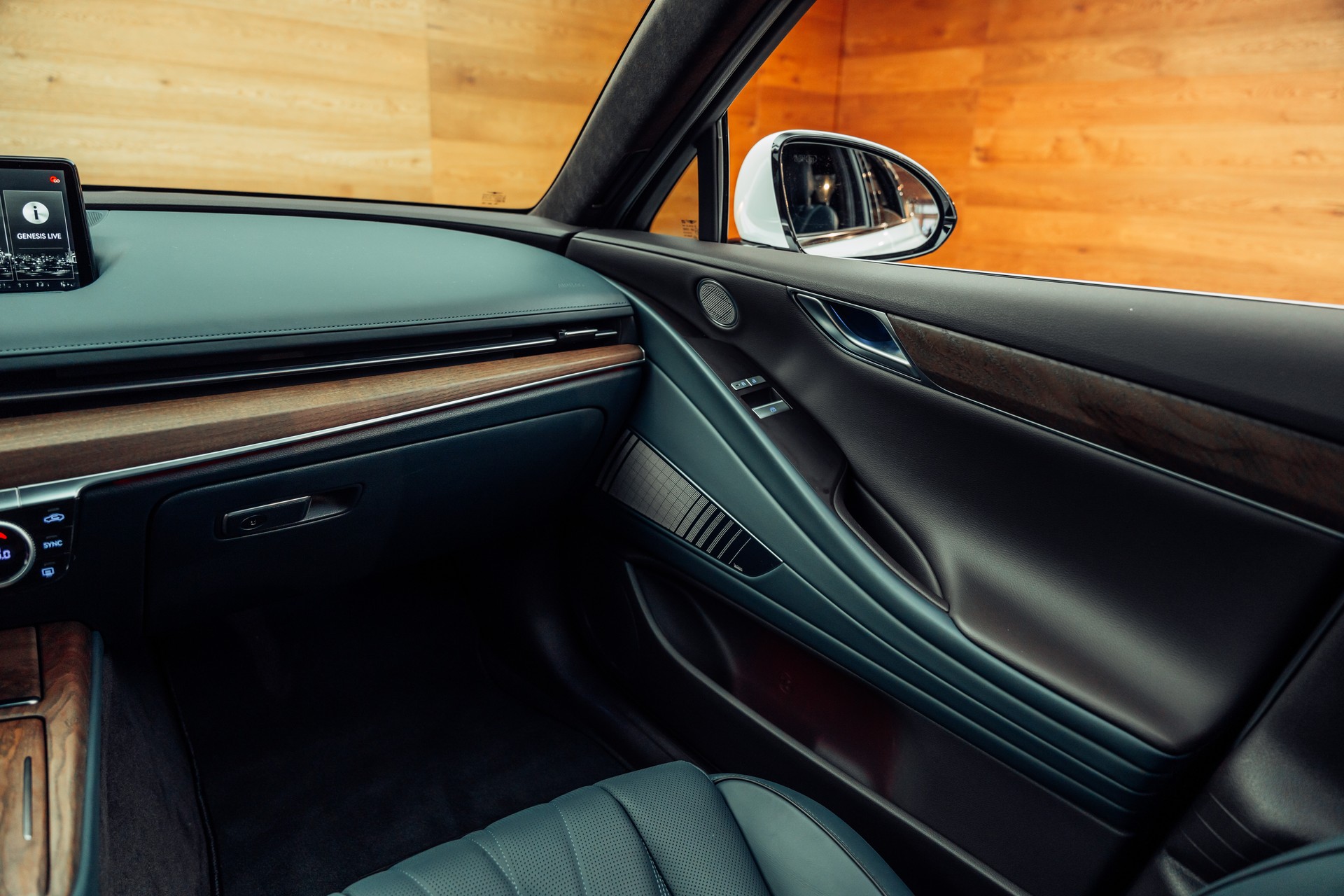 GENESIS G80 Electrificed Luxury 87,2kWh AWD-image-12