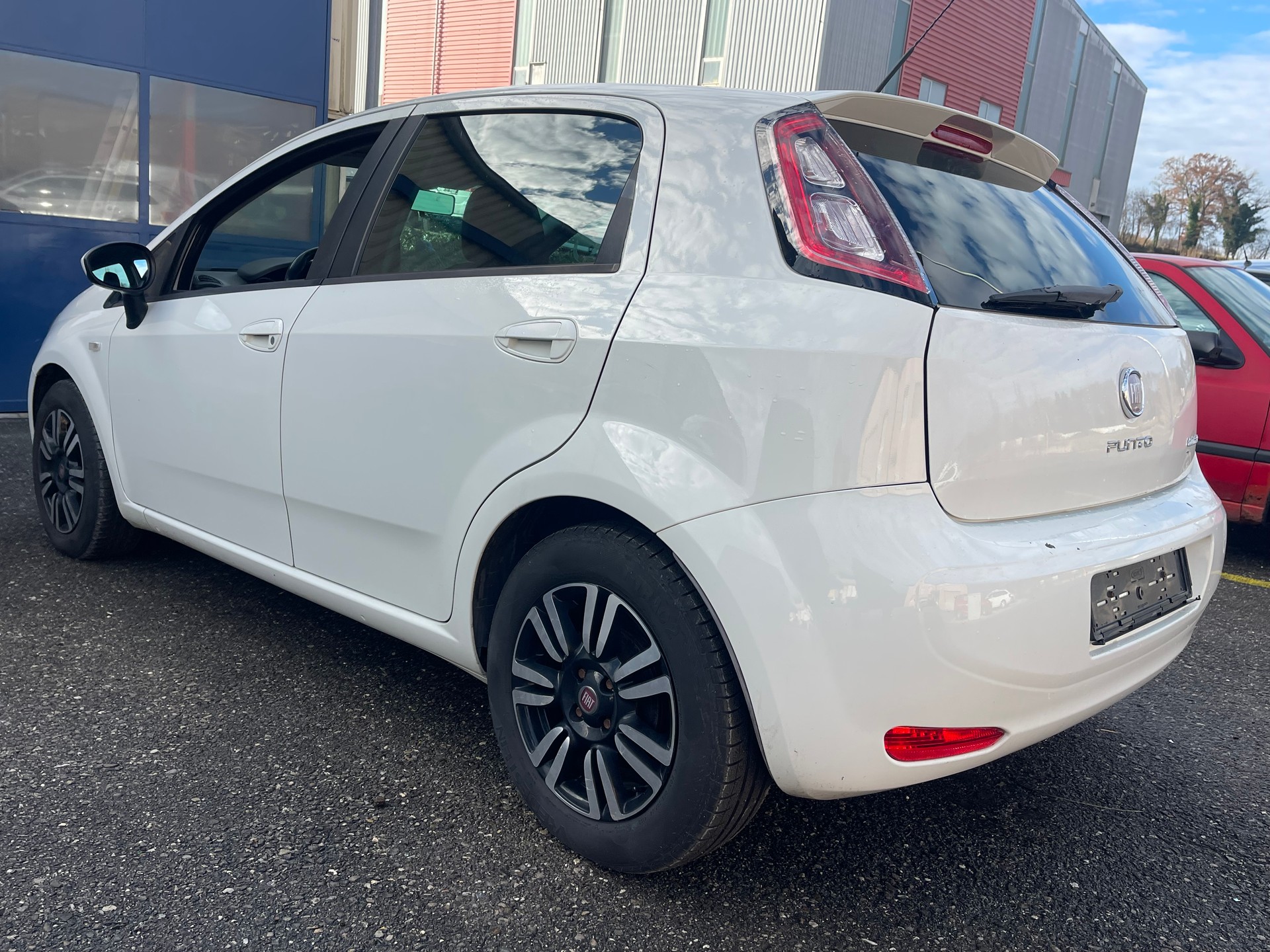 FIAT Punto 0.9 Twinair-image-7