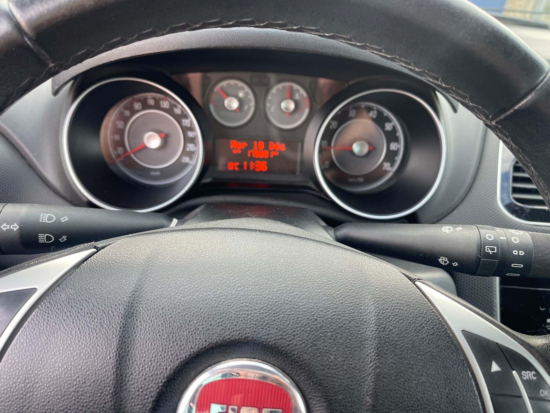 FIAT Punto 0.9 Twinair-image-10