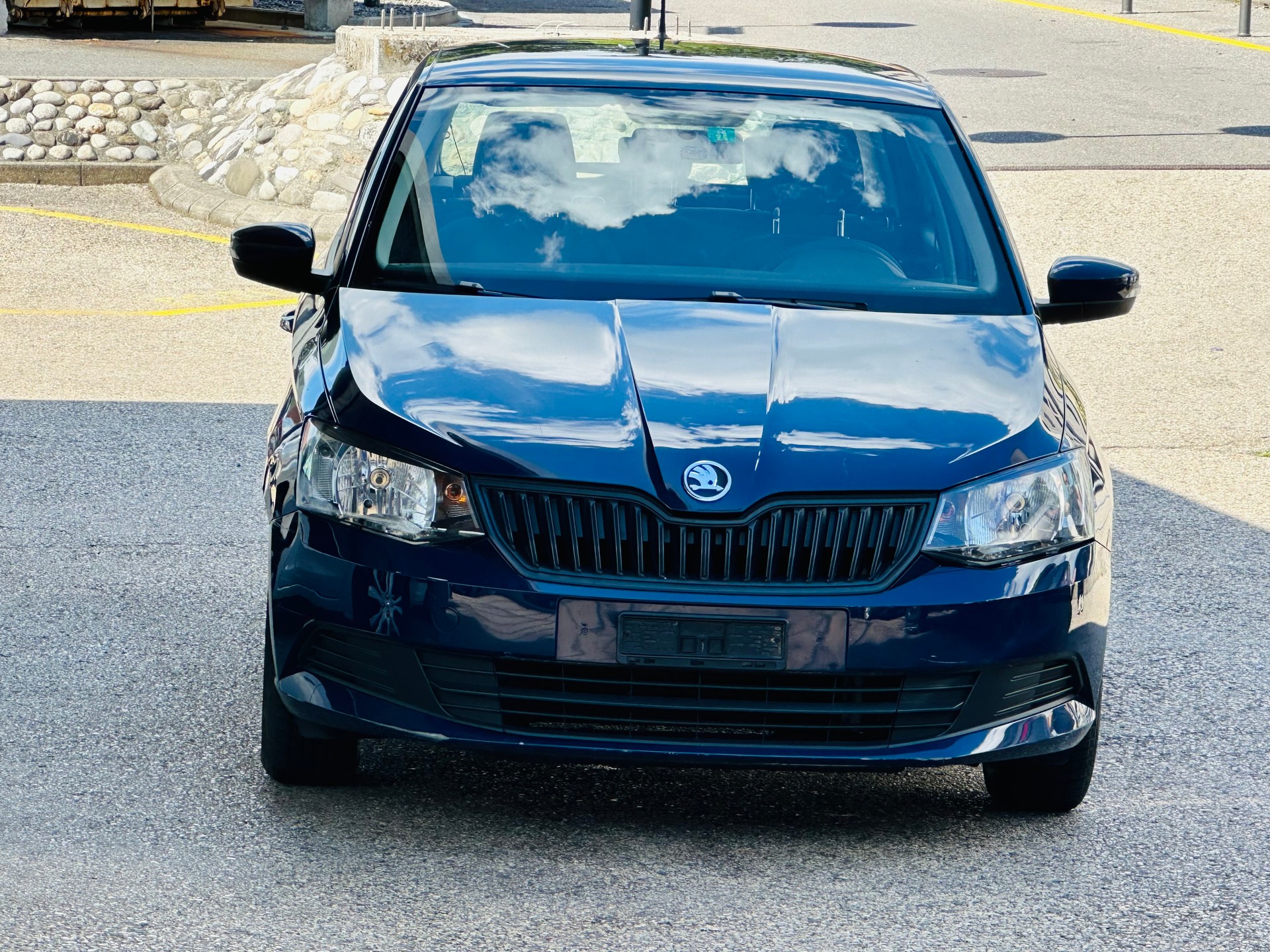 SKODA Fabia 1.0 Active-image-0