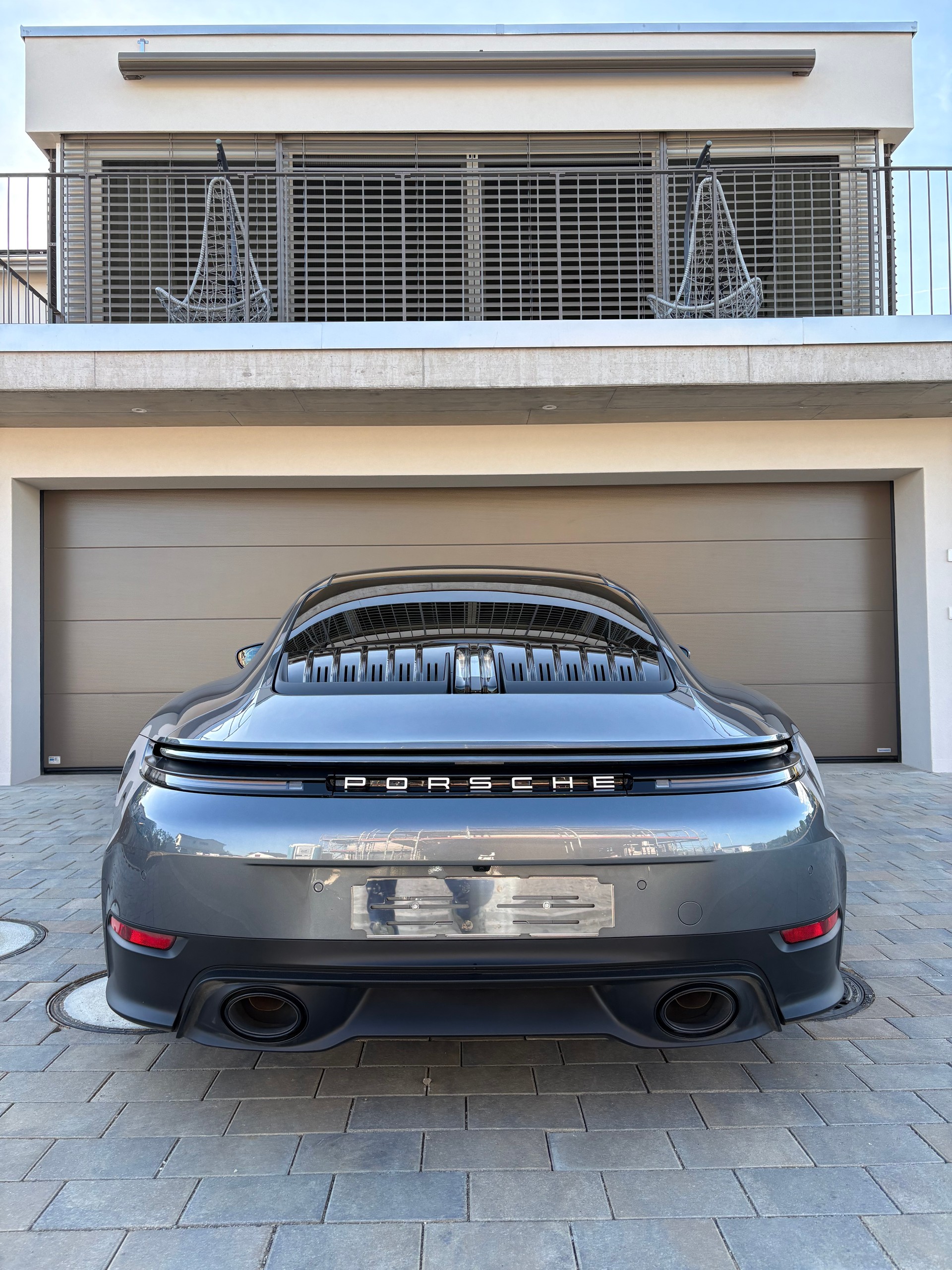 PORSCHE 3.0 Carrera PDK-image-9