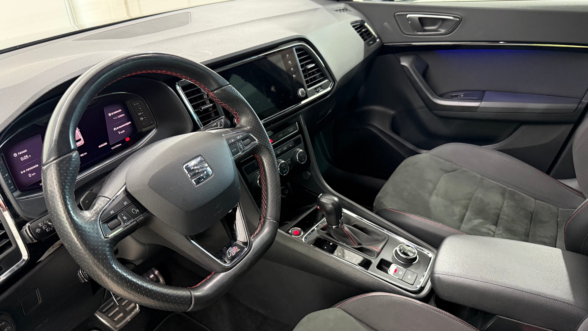 SEAT Ateca 2.0 TSI FR 4Drive DSG-image-3