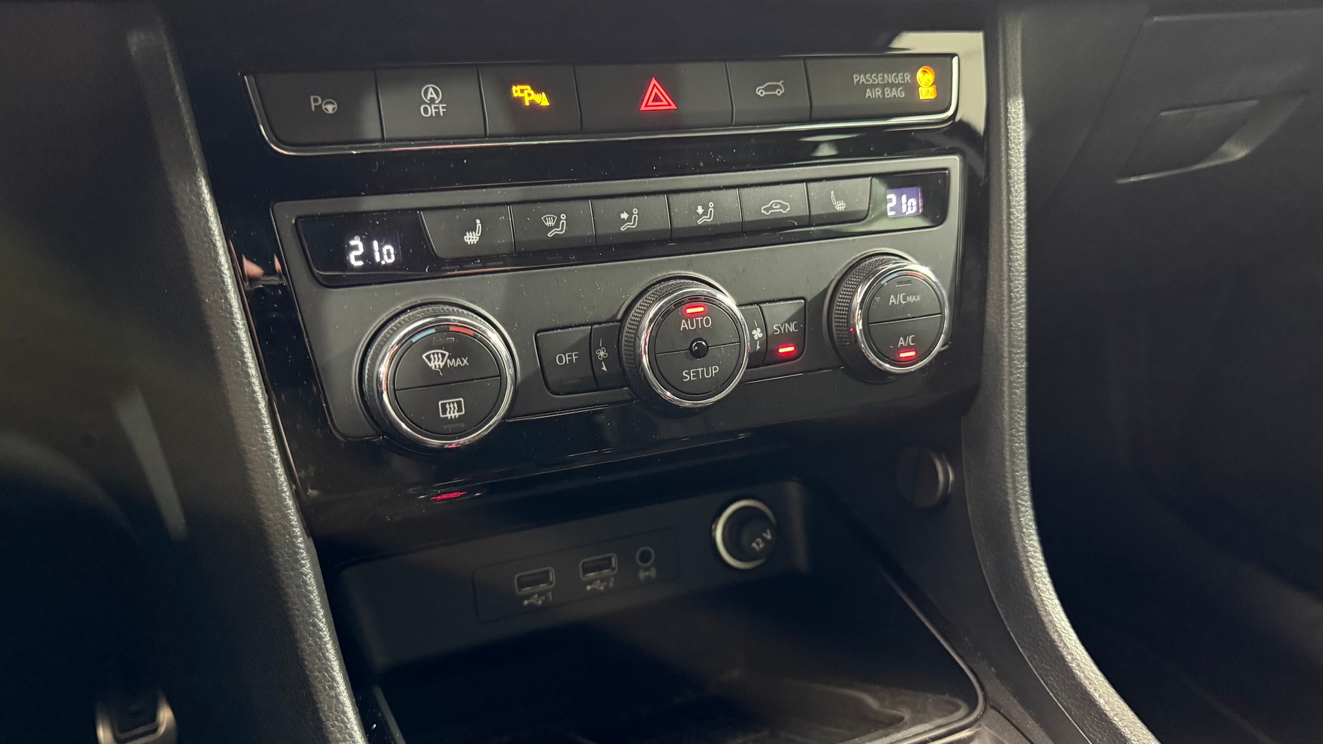 SEAT Ateca 2.0 TSI FR 4Drive DSG-image-11