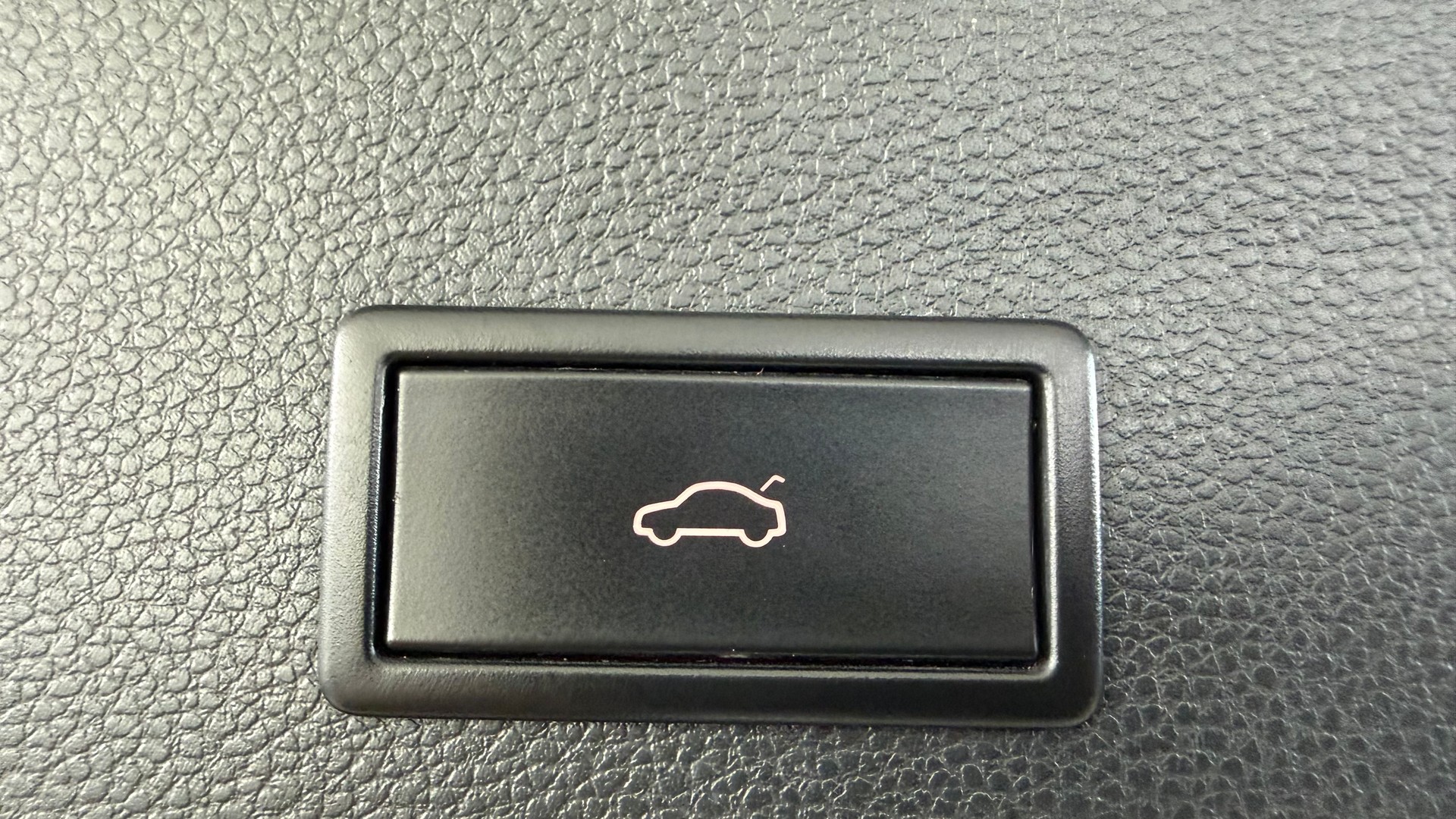 SEAT Ateca 2.0 TSI FR 4Drive DSG-image-13