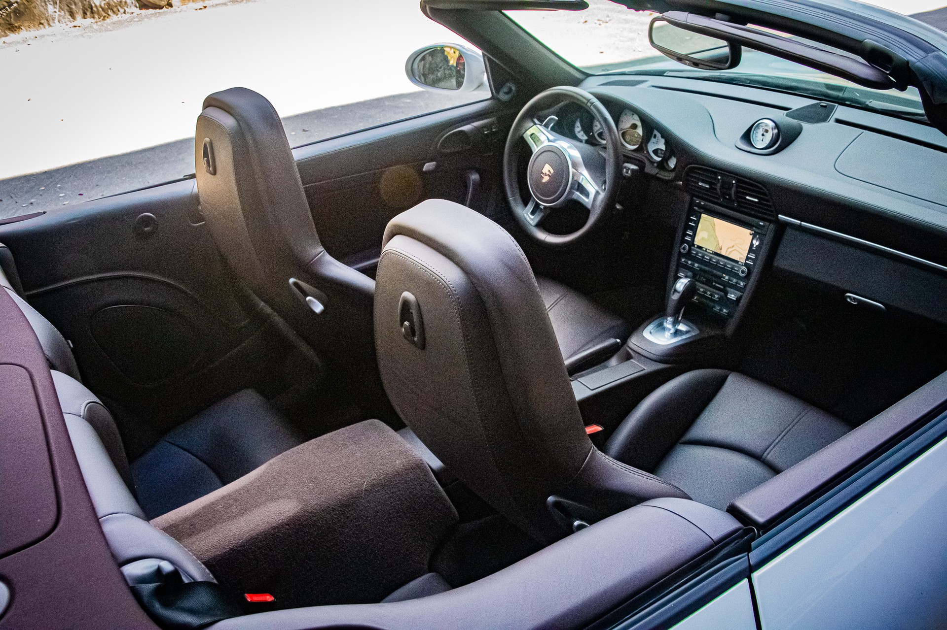 PORSCHE 911 Cabrio Turbo PDK-image-7