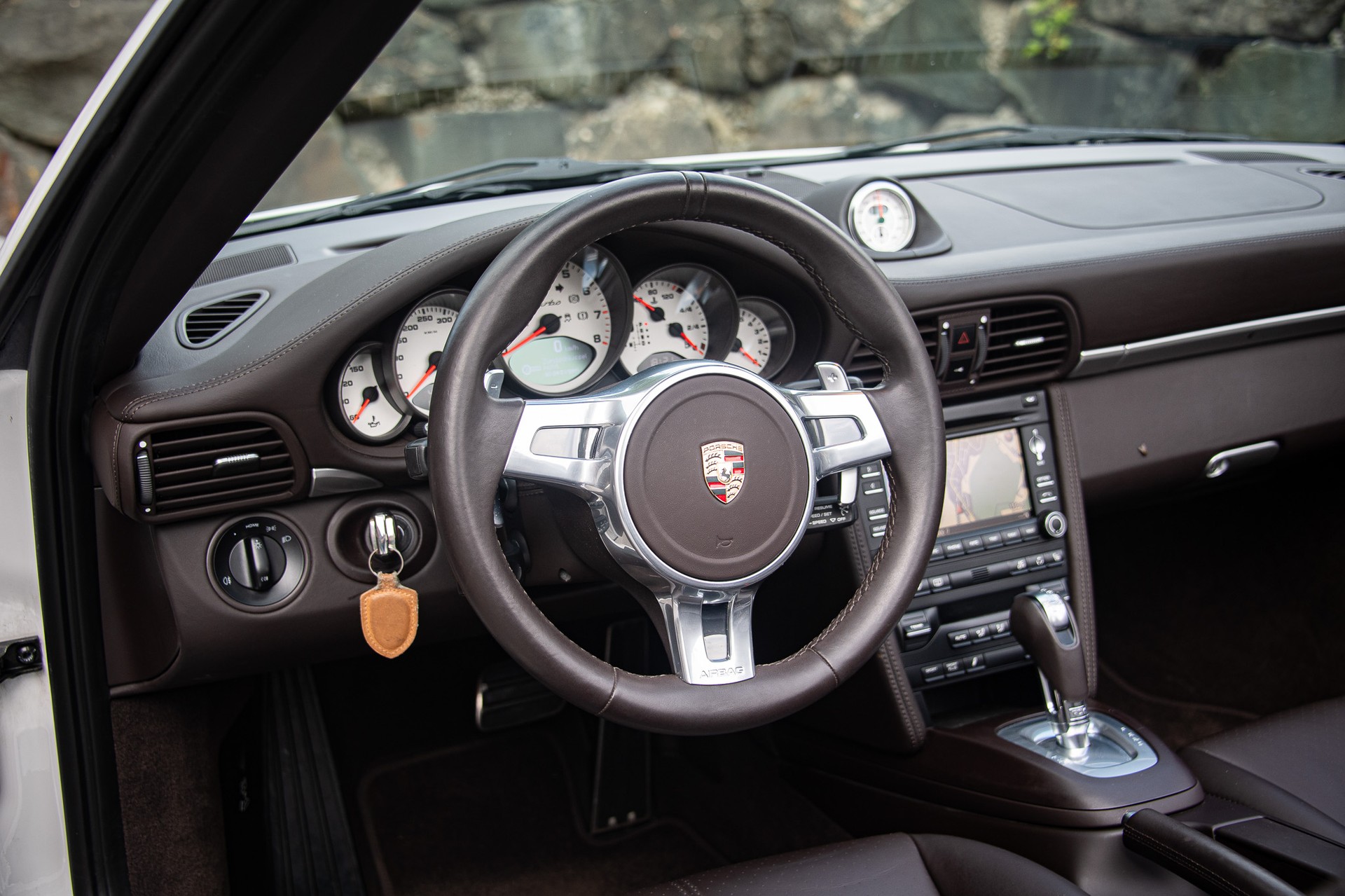 PORSCHE 911 Cabrio Turbo PDK-image-10