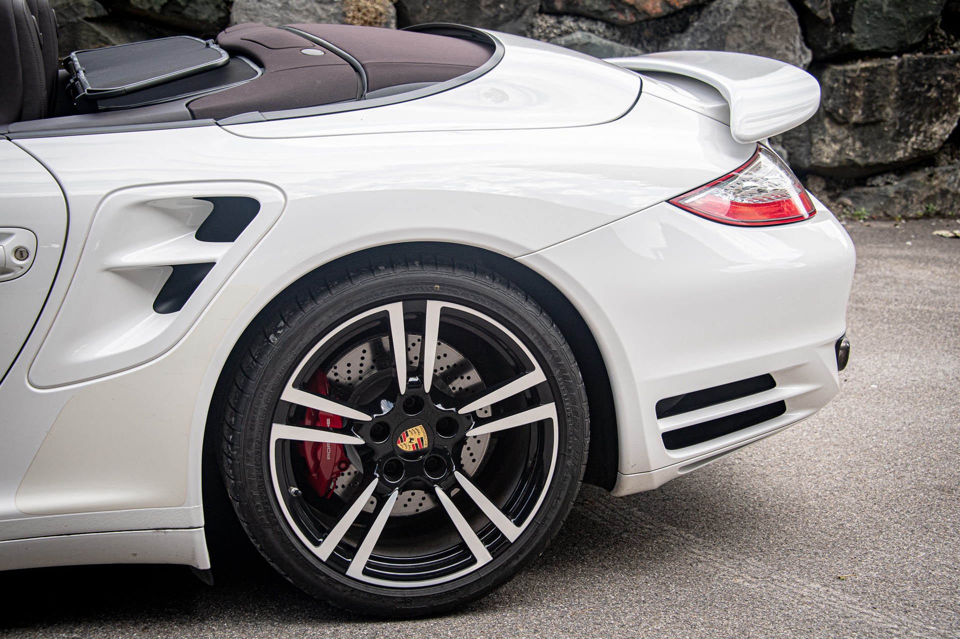 PORSCHE 911 Cabrio Turbo PDK-image-8