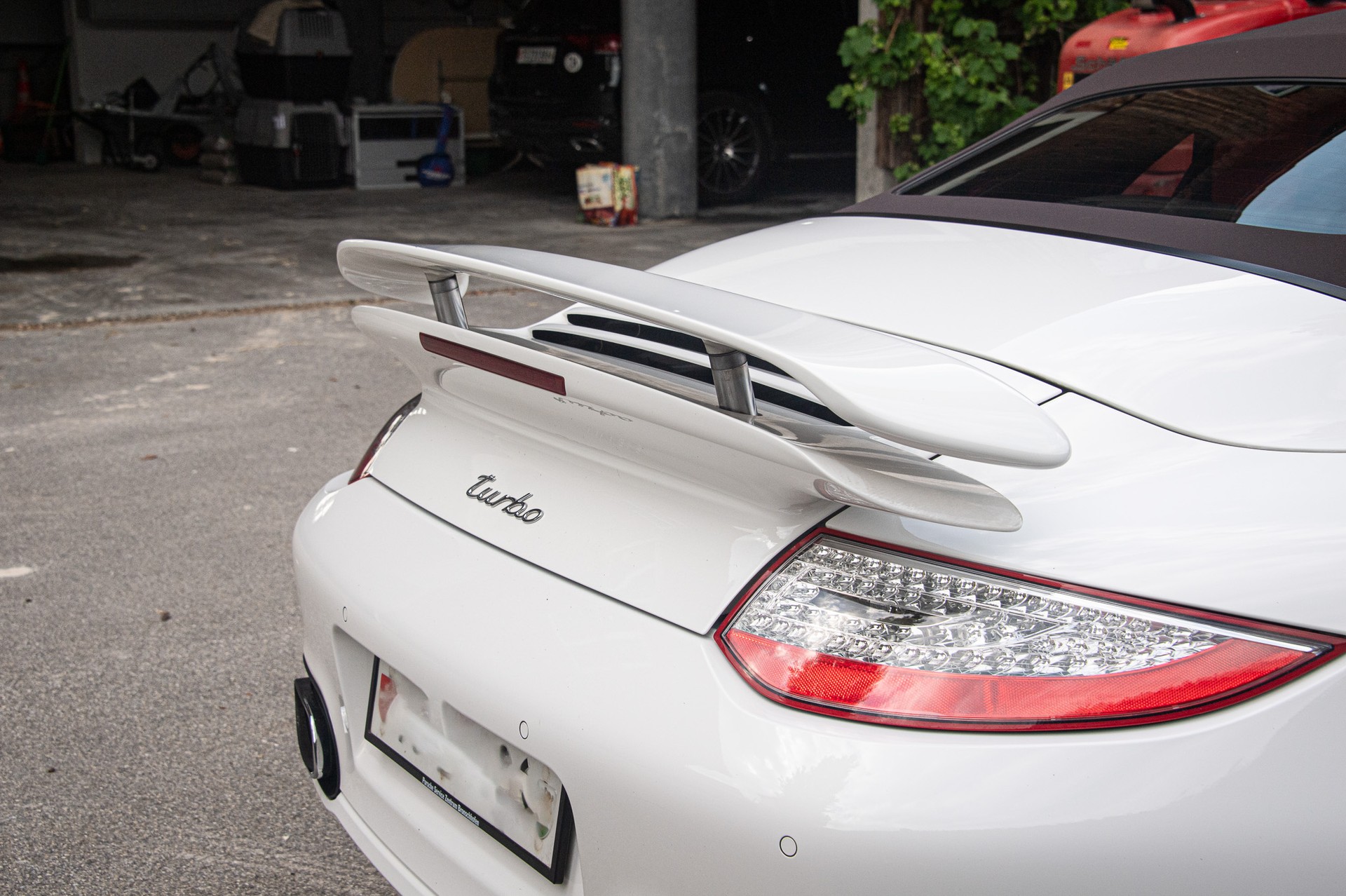 PORSCHE 911 Cabrio Turbo PDK-image-11