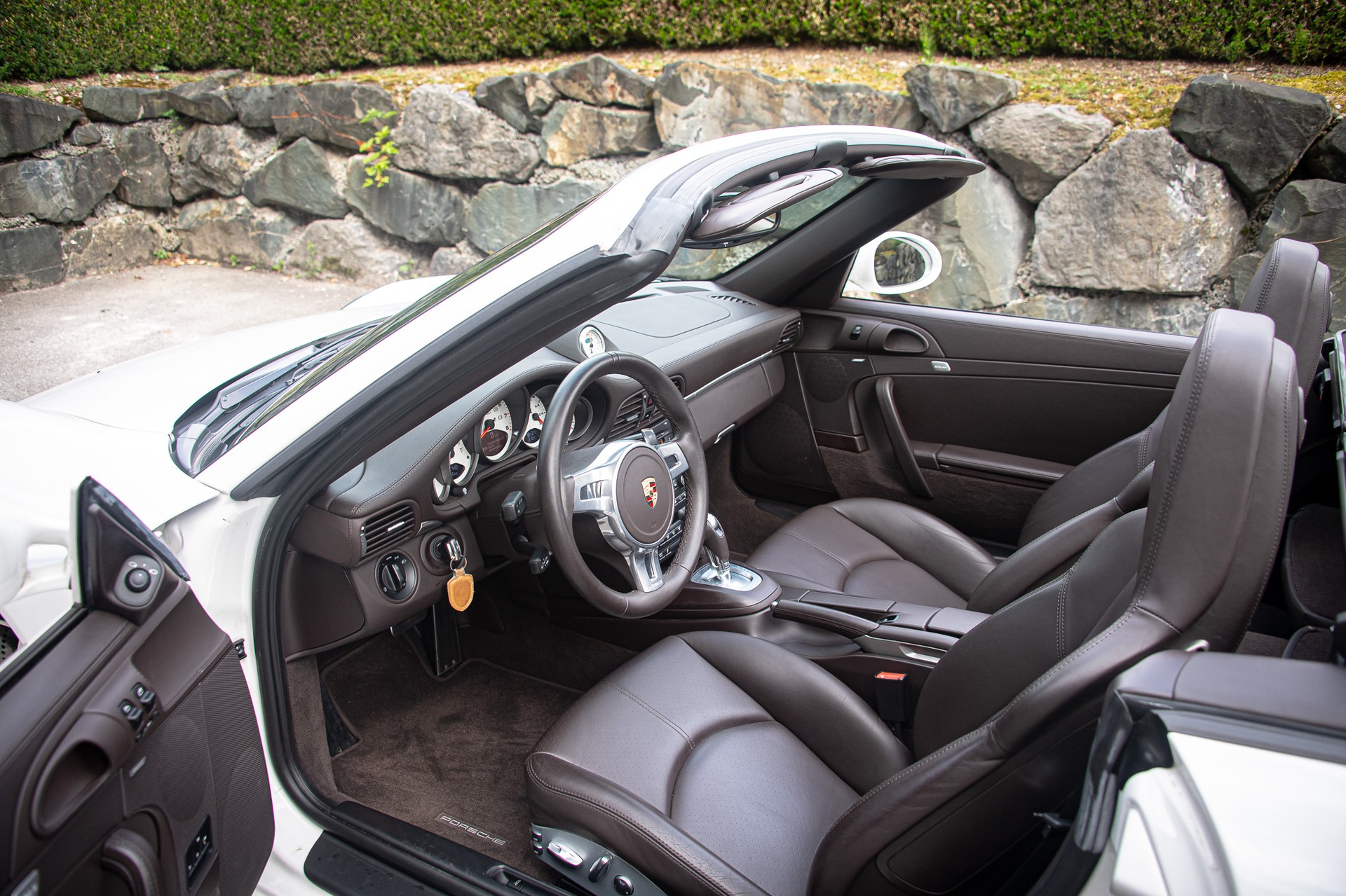 PORSCHE 911 Cabrio Turbo PDK-image-3