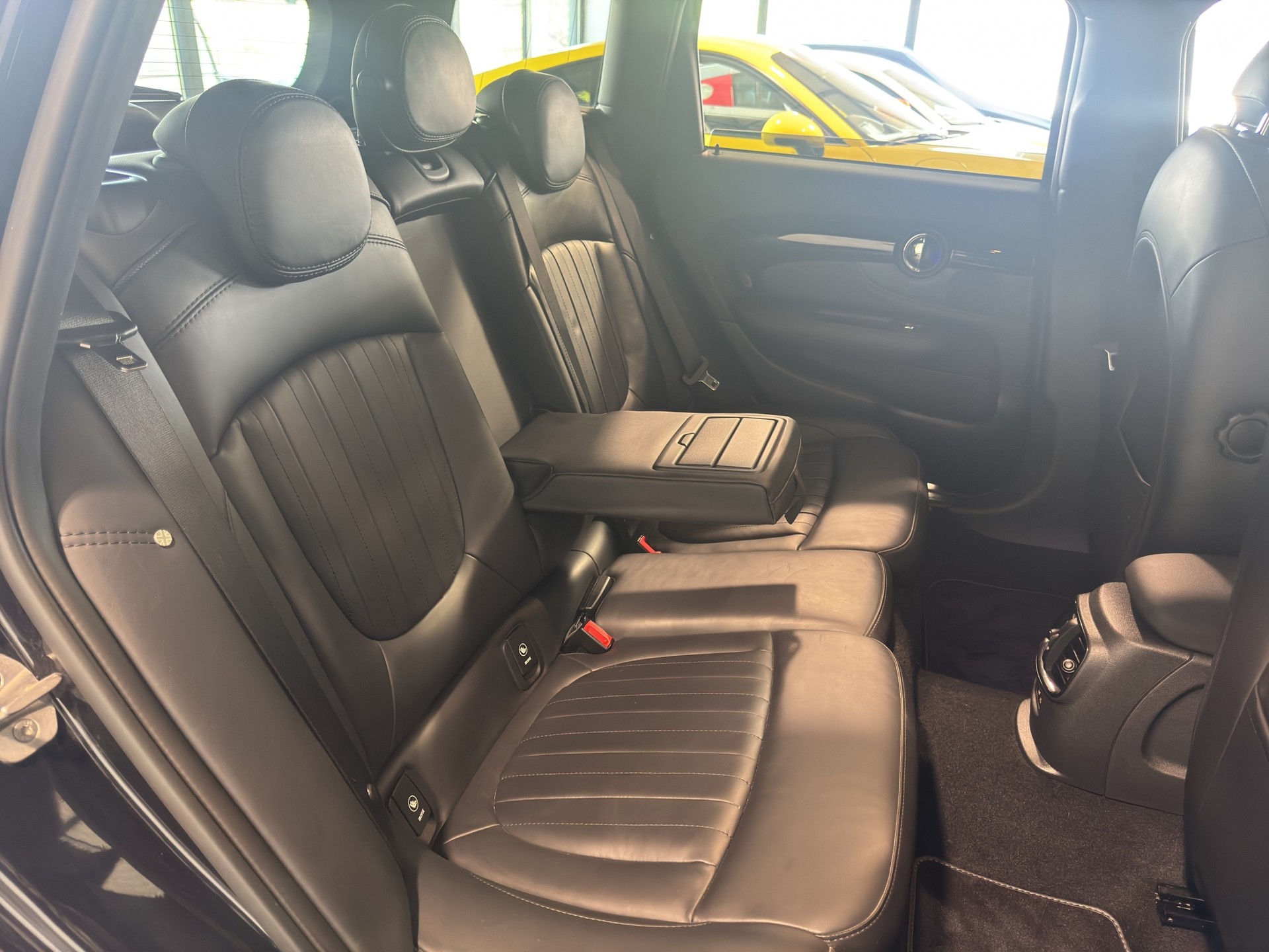 MINI Clubman Cooper S Trafalgar ALL4 Steptronic-image-19