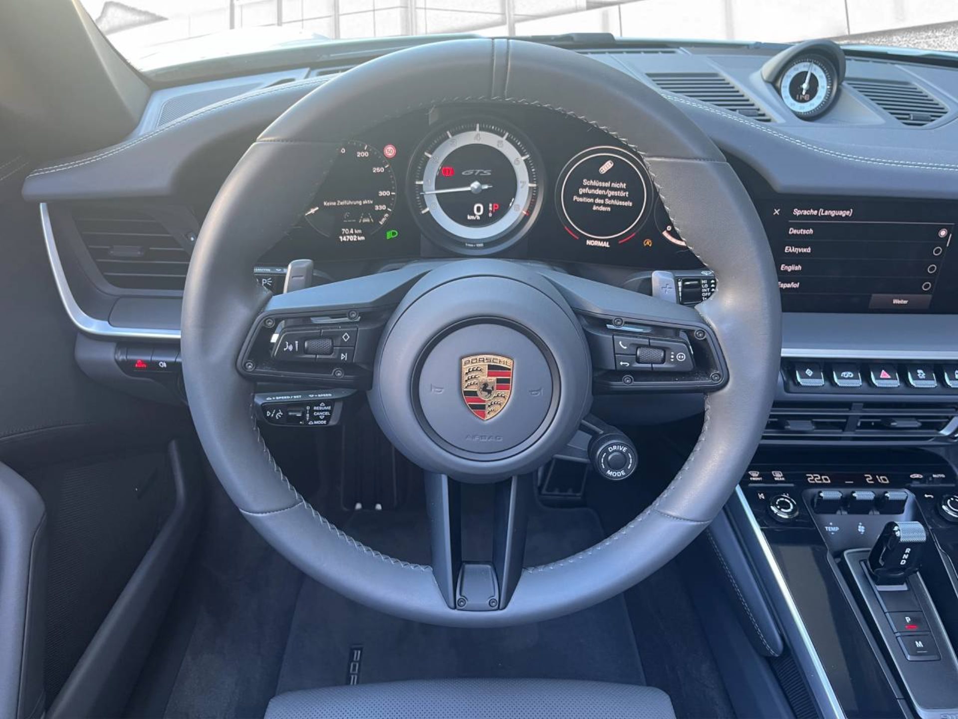 PORSCHE 911 Carrera 4 GTS Cabriolet-showroom-element-3