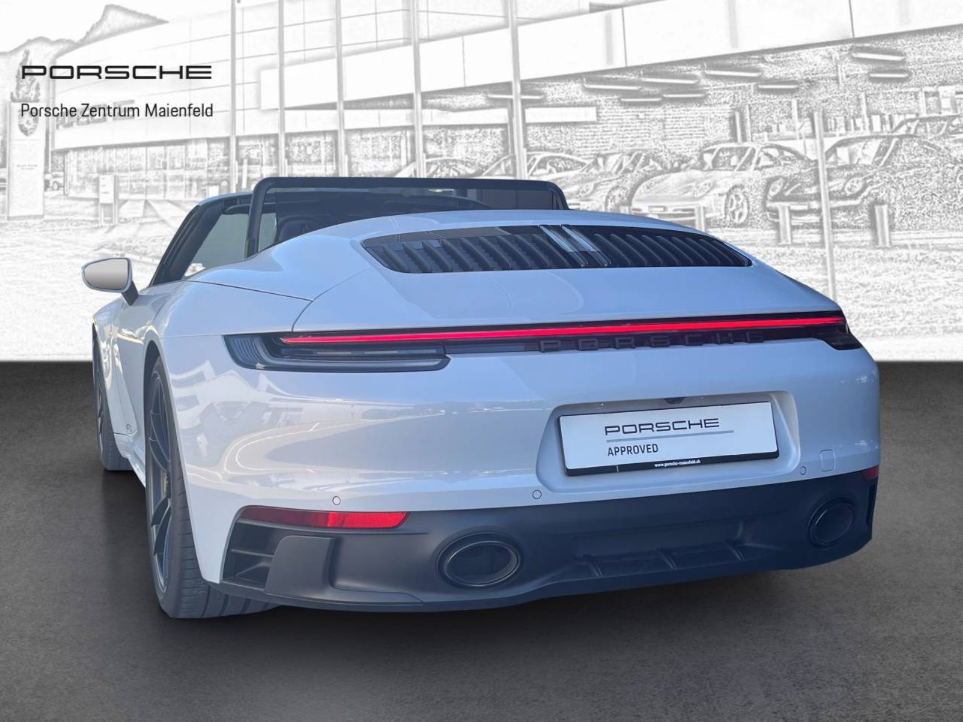 PORSCHE 911 Carrera 4 GTS Cabriolet-showroom-element-1