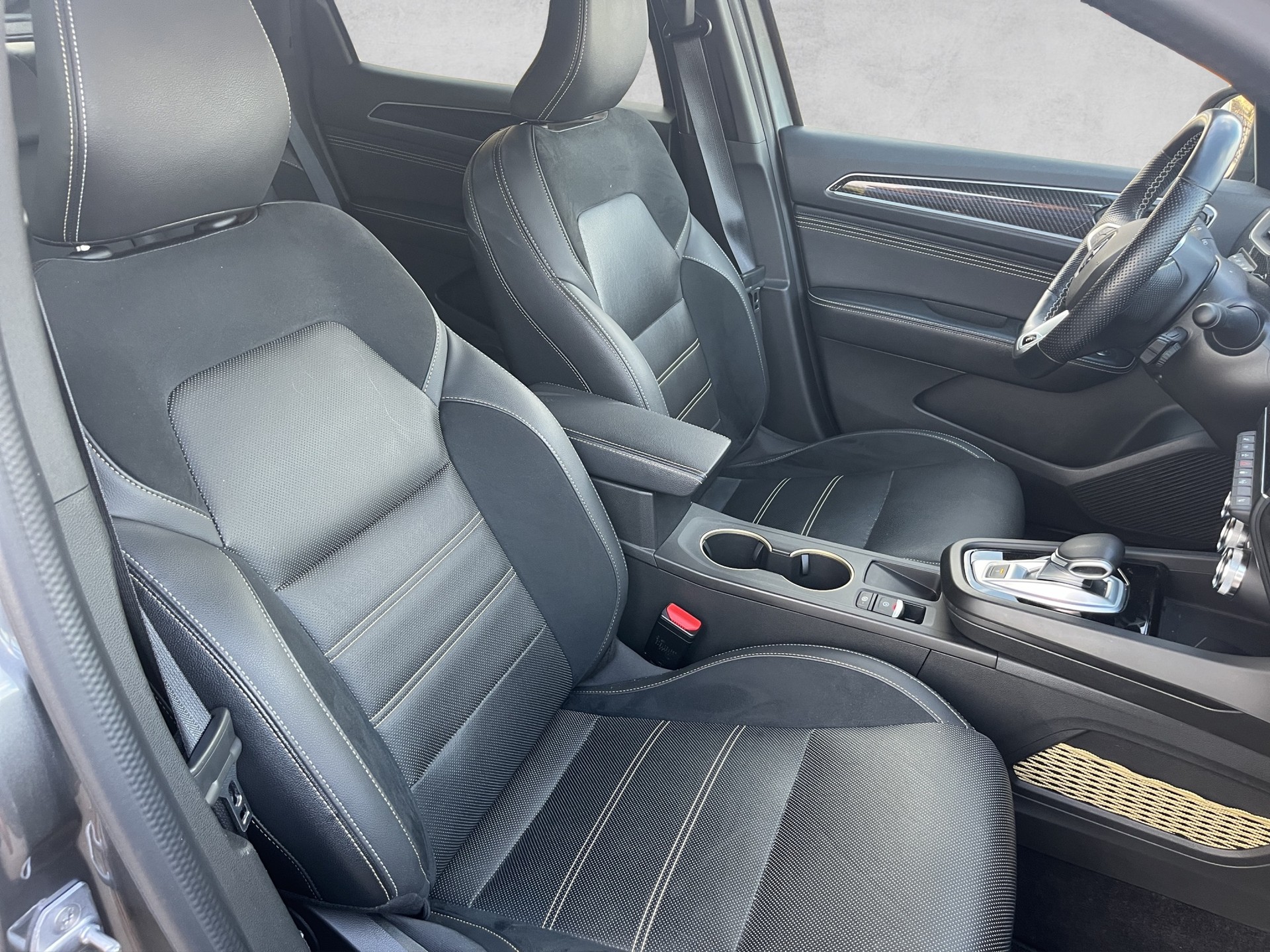 RENAULT Arkana 1.6 E-Tech Engineered-image-13