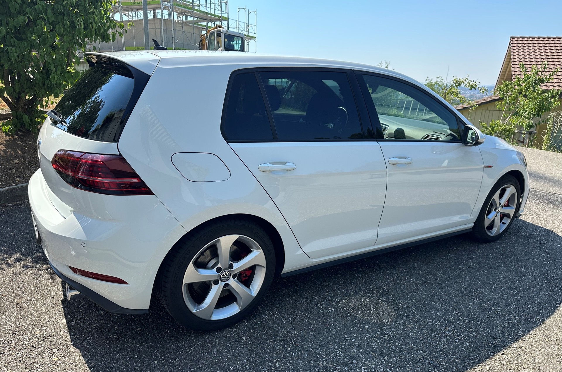 VW 2.0 TSI GTI Performance DSG-image-2