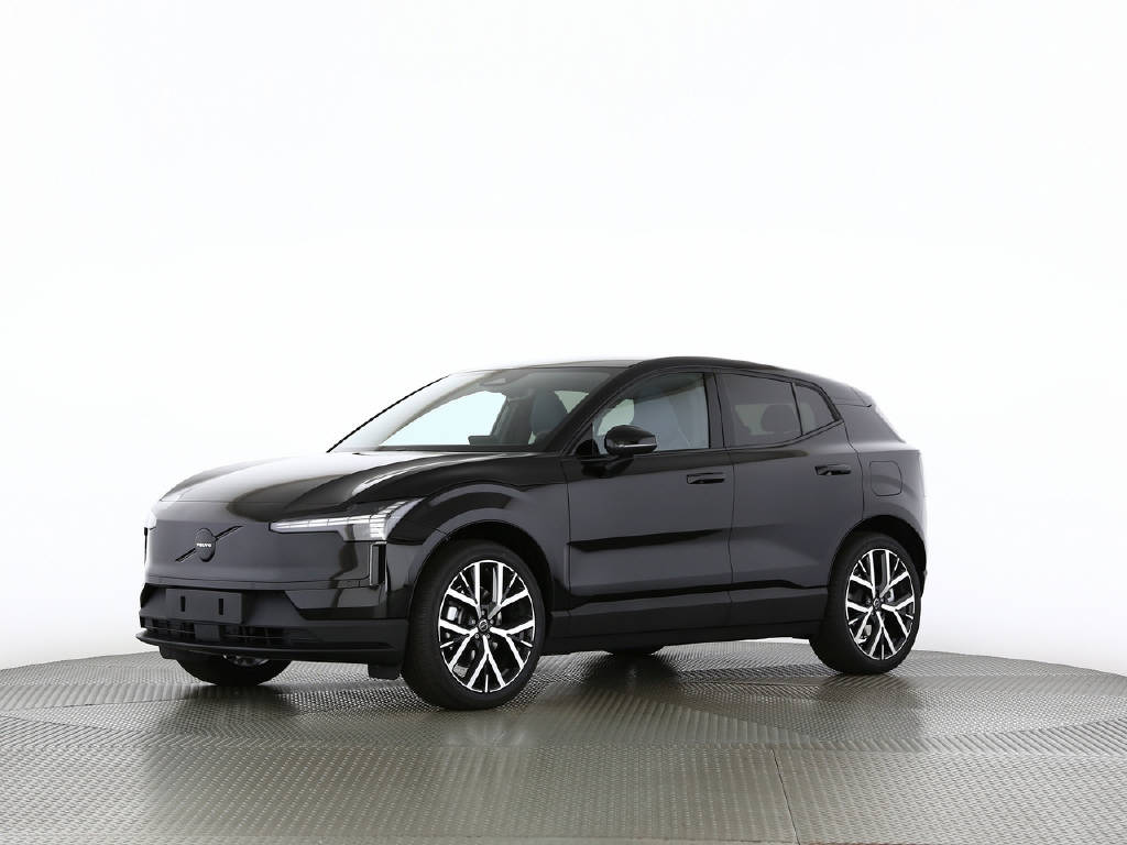 VOLVO EX 30 P5 Plus Swiss Black Edition Extended Range-image-21
