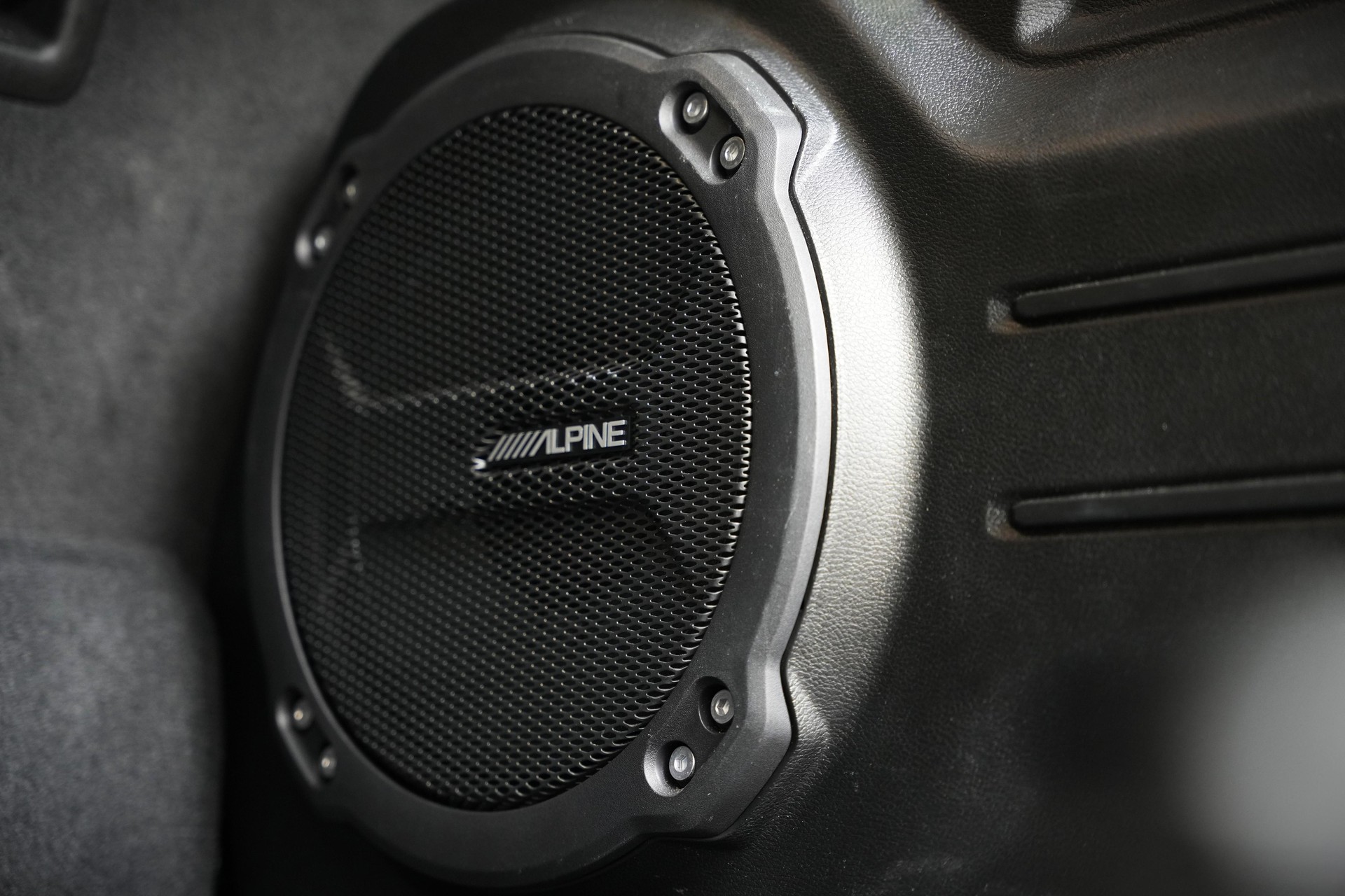 JEEP Wrangler 2.0 Turbo Sahara Unlimited 4xe-image-12