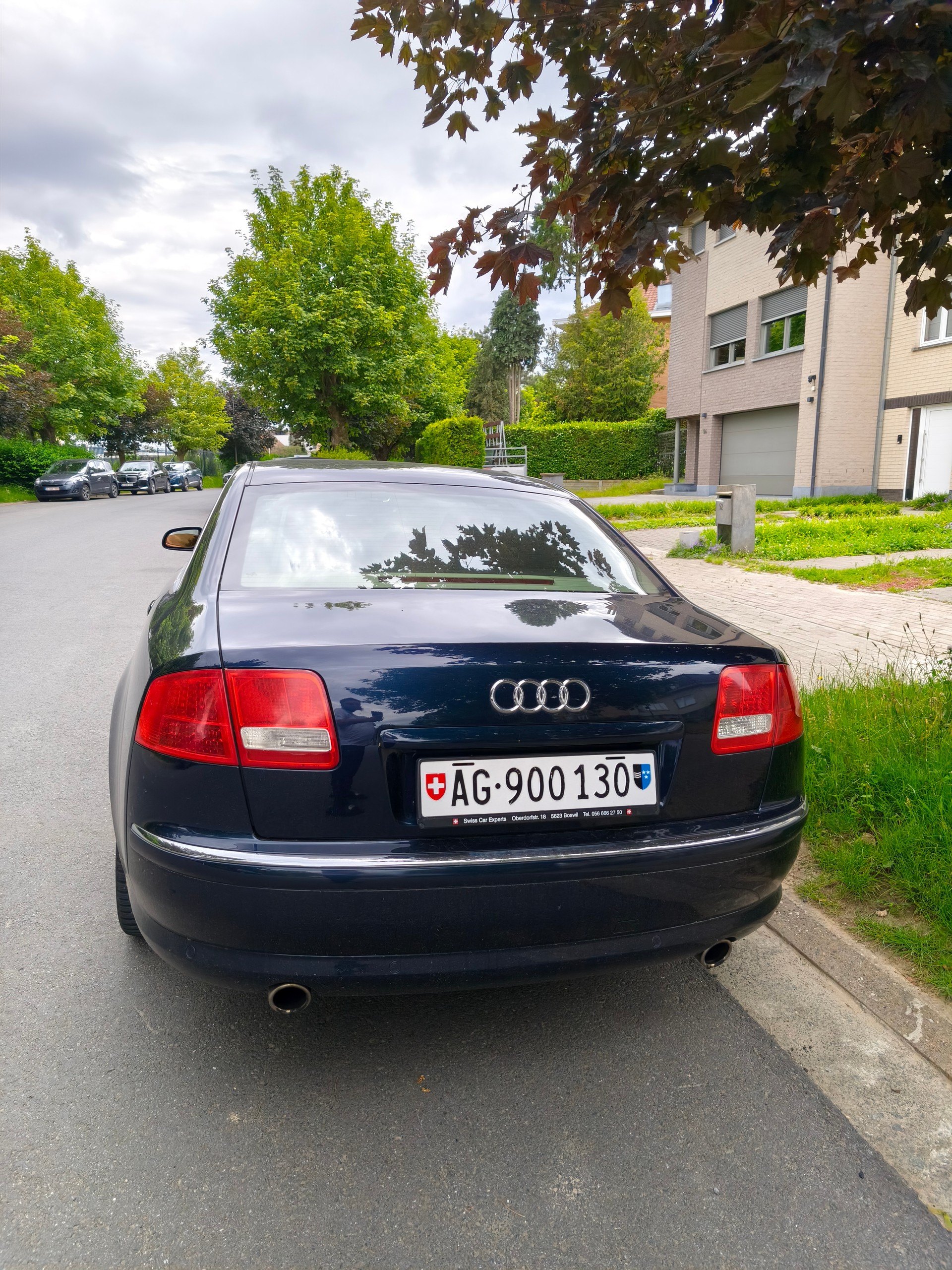 AUDI 4.2 V8 quattro-image-2