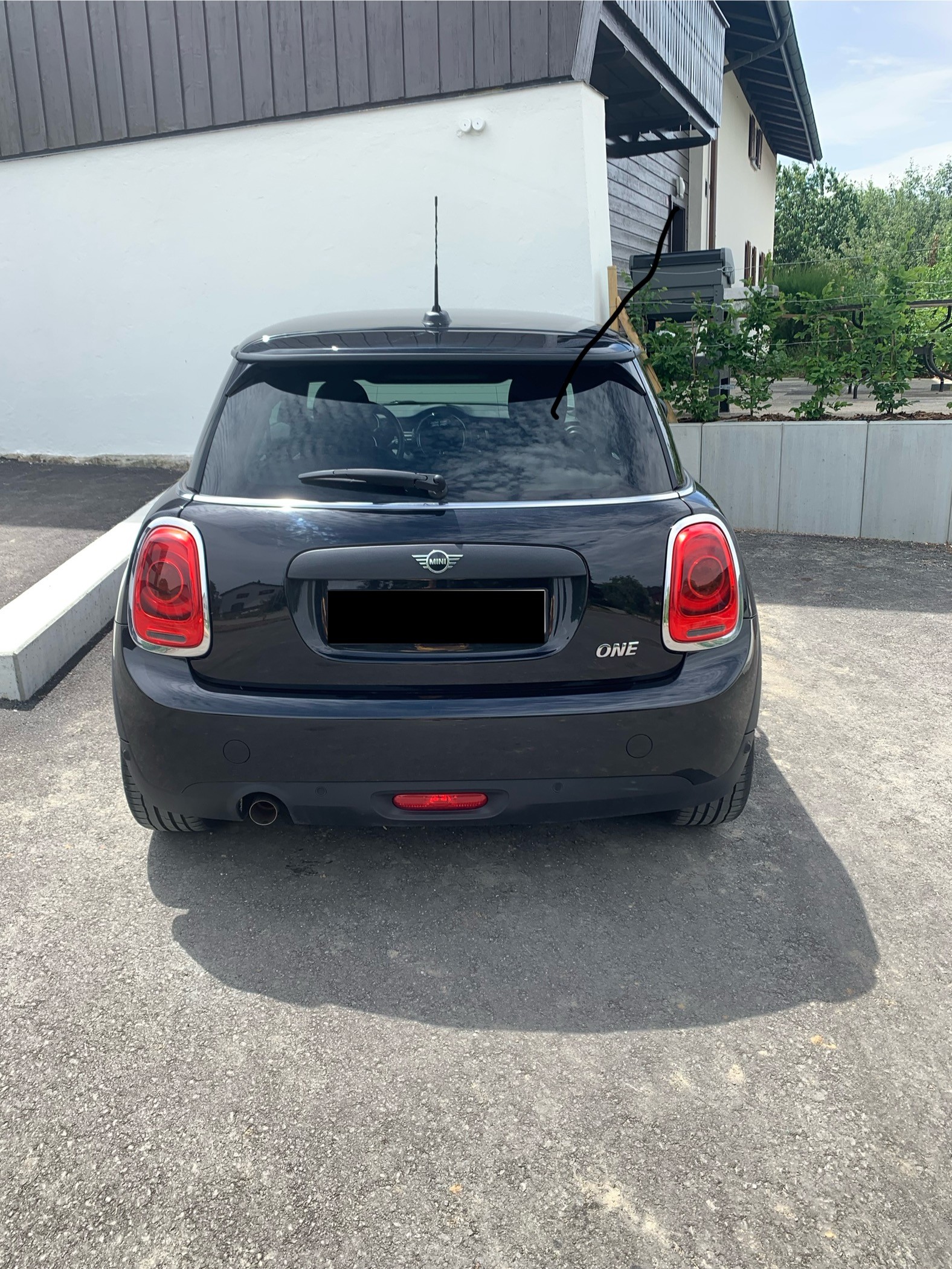 MINI 1.5i One-image-1