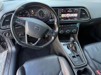 SEAT Leon ST 2.0 TDI CR FR Line 4Drive DSG-image-13