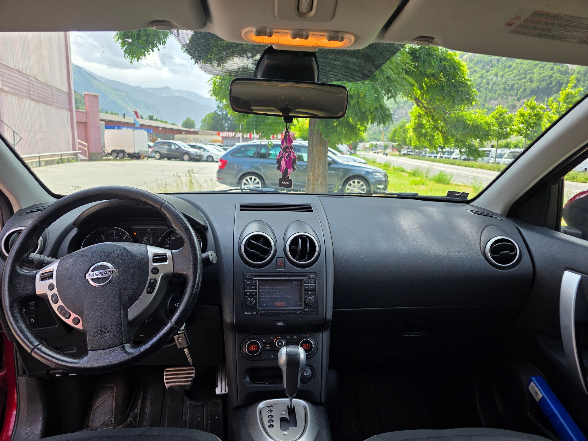 NISSAN Qashqai +2 2.0 dCi 4WD tekna Automatic-image-12