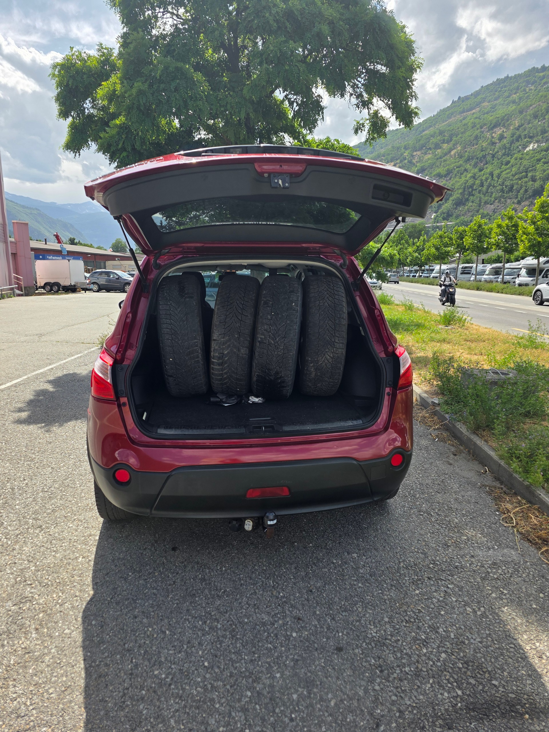 NISSAN Qashqai +2 2.0 dCi 4WD tekna Automatic-image-7