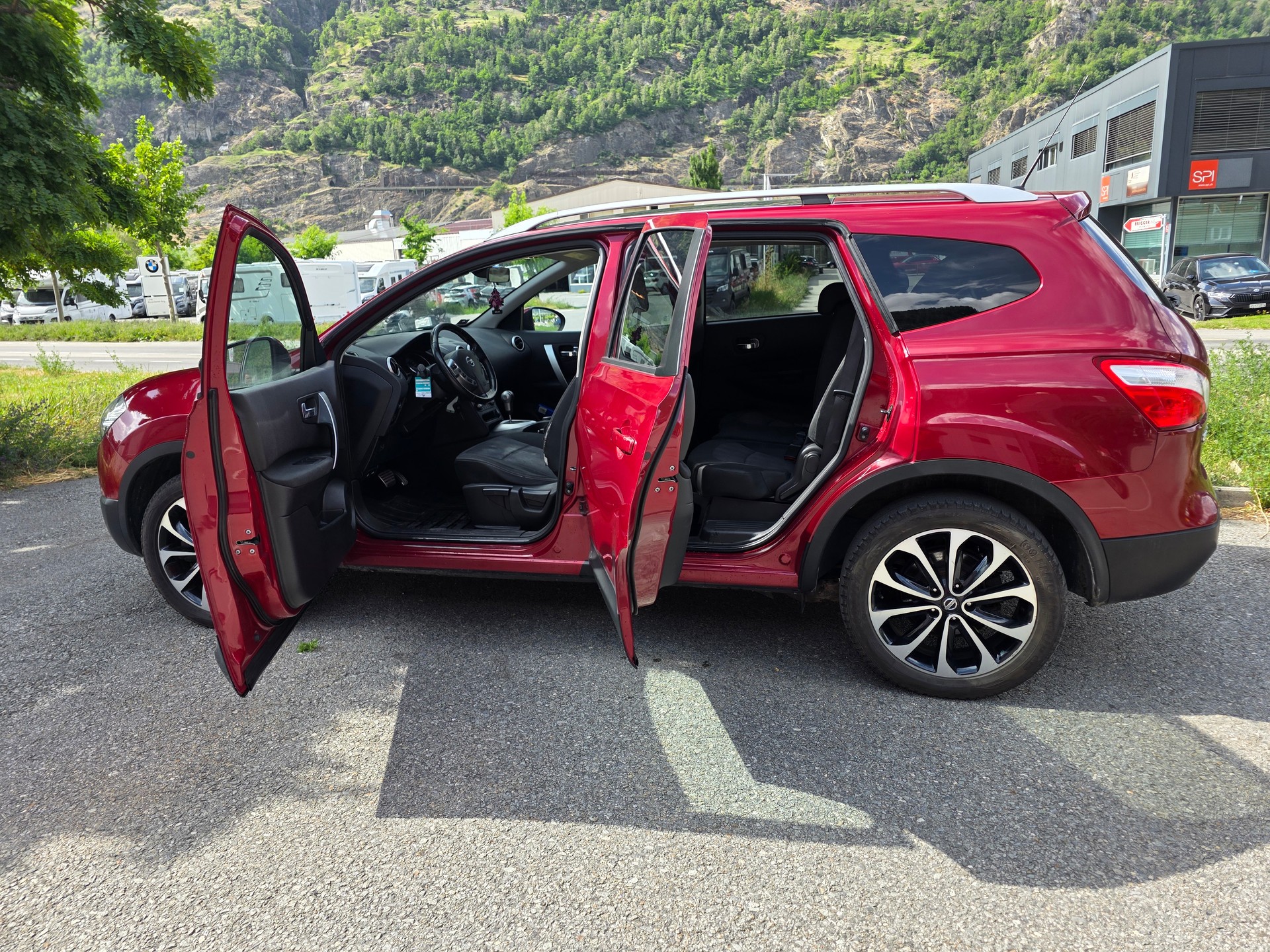 NISSAN Qashqai +2 2.0 dCi 4WD tekna Automatic-image-10