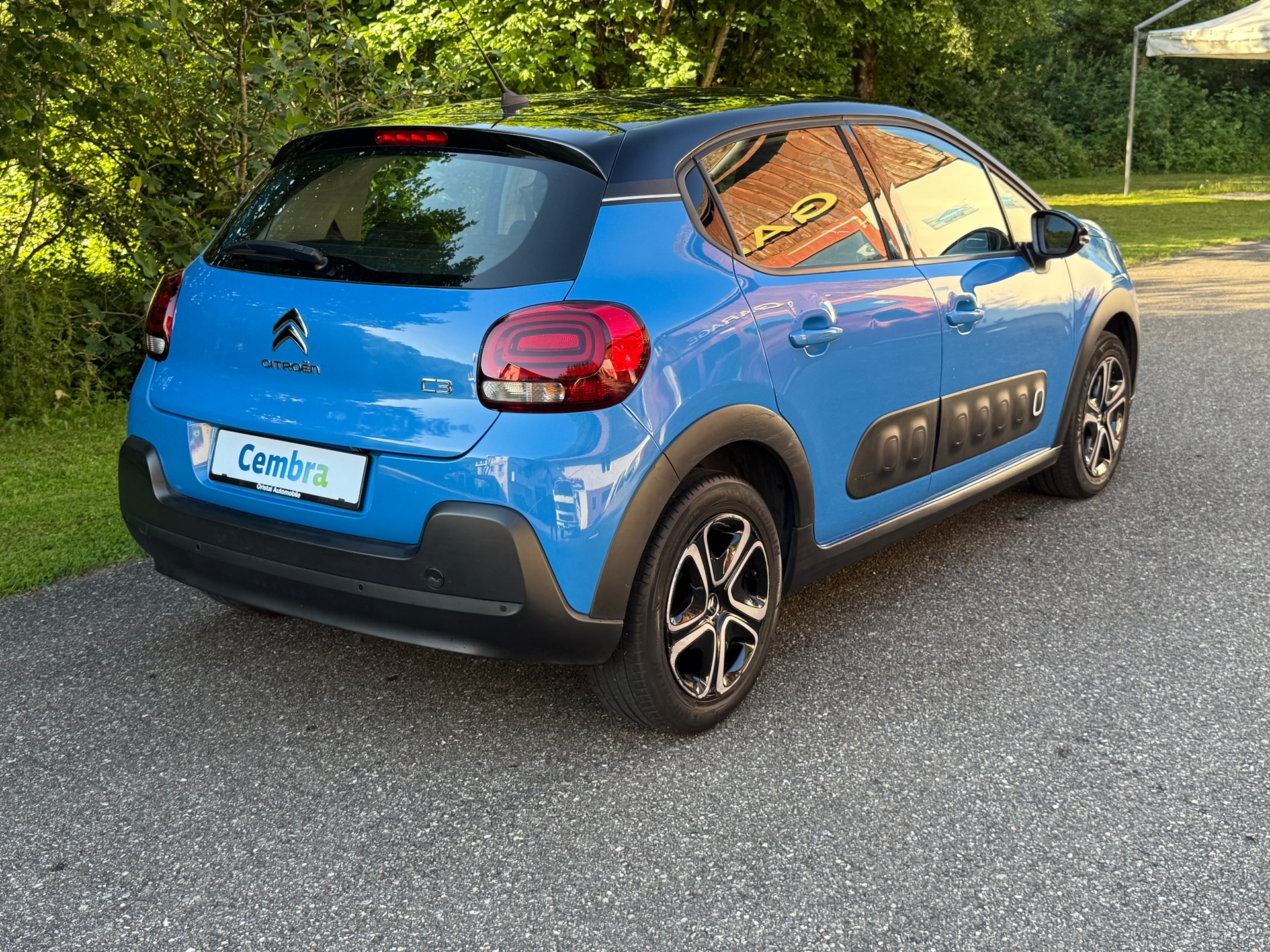CITROEN C3 1.2i PureTech Shine EAT-image-6