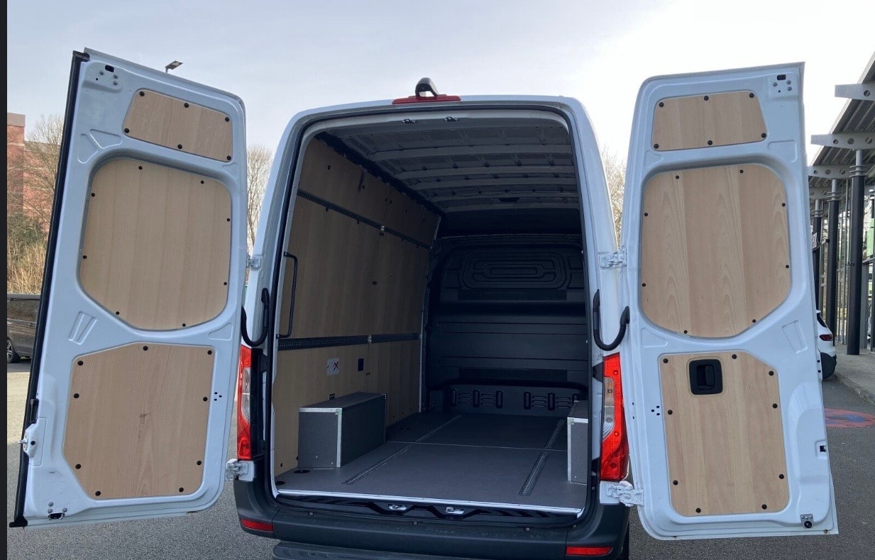 MERCEDES-BENZ Sprinter 317 CDI Standard 9G-TRONIC-image-5