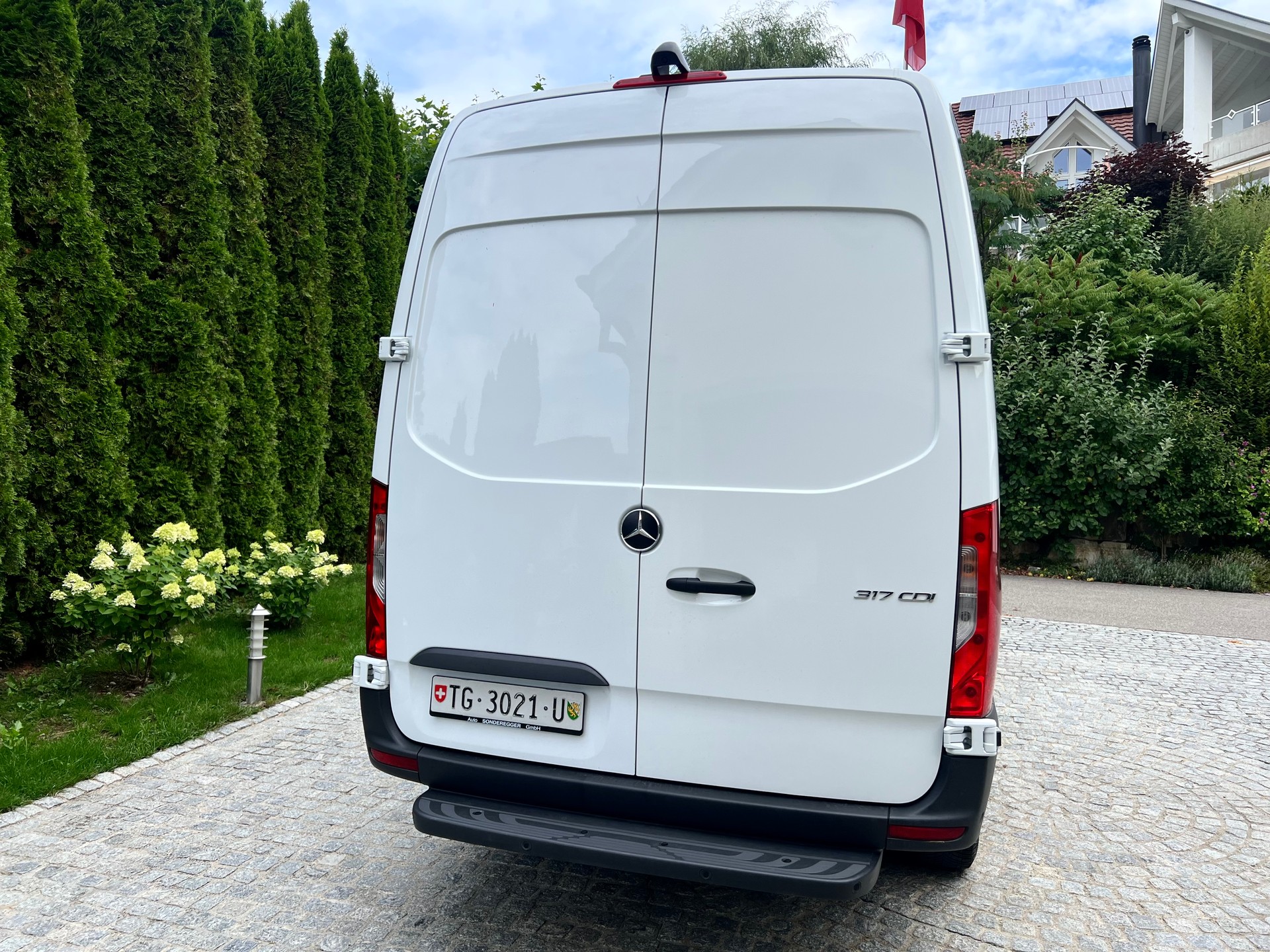 MERCEDES-BENZ Sprinter 317 CDI Standard 9G-TRONIC-image-2