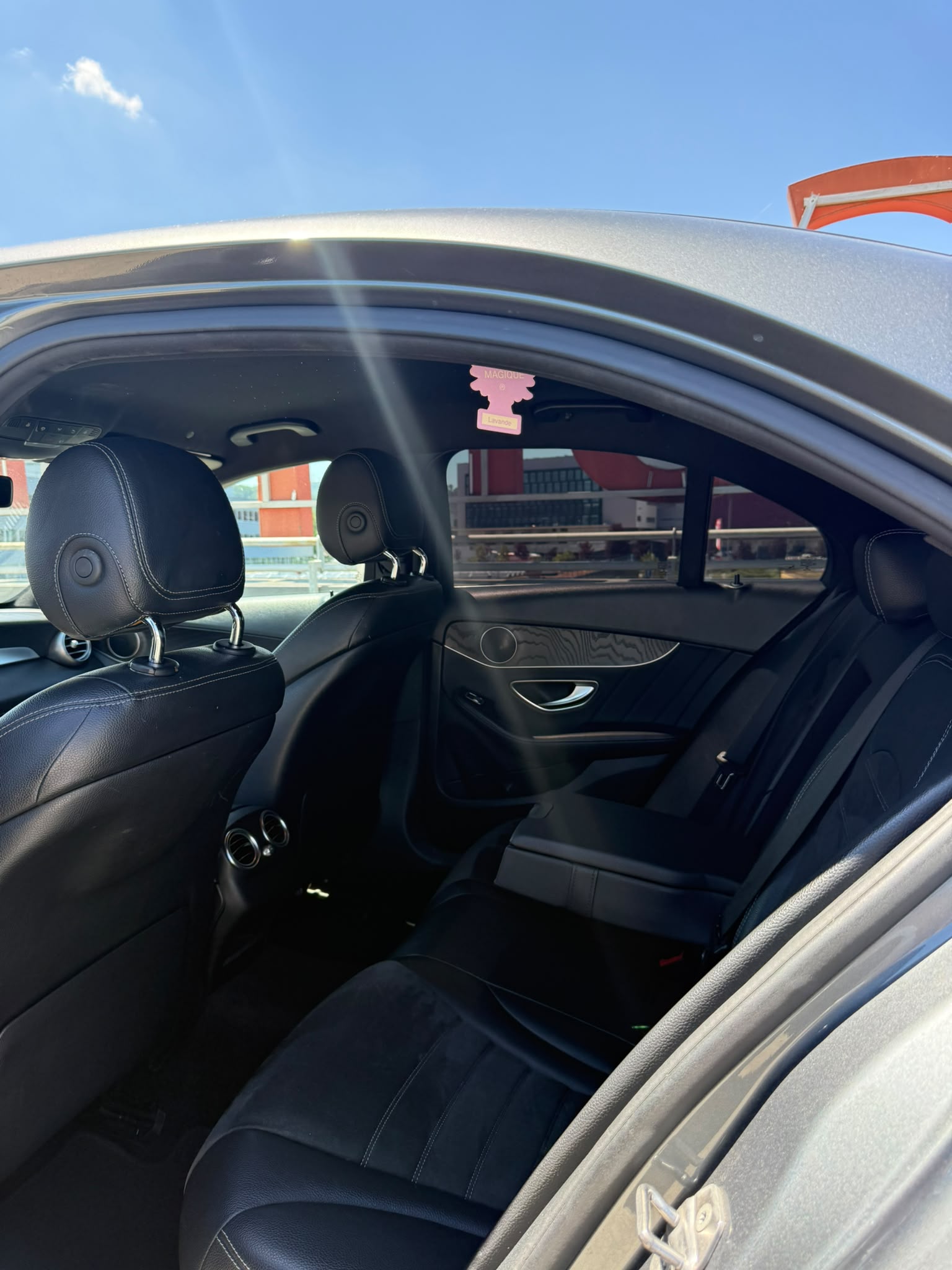 MERCEDES-BENZ C 180 D AMG Line-image-9