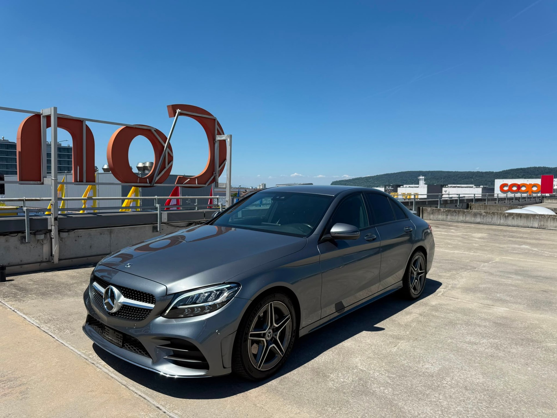 MERCEDES-BENZ C 180 D AMG Line-image-1