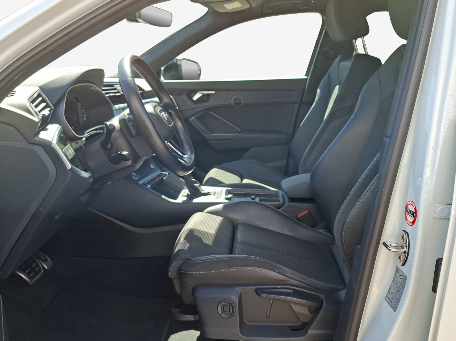 AUDI Q3 Sportback 35 TFSI S line Attraction S-tronic-image-7