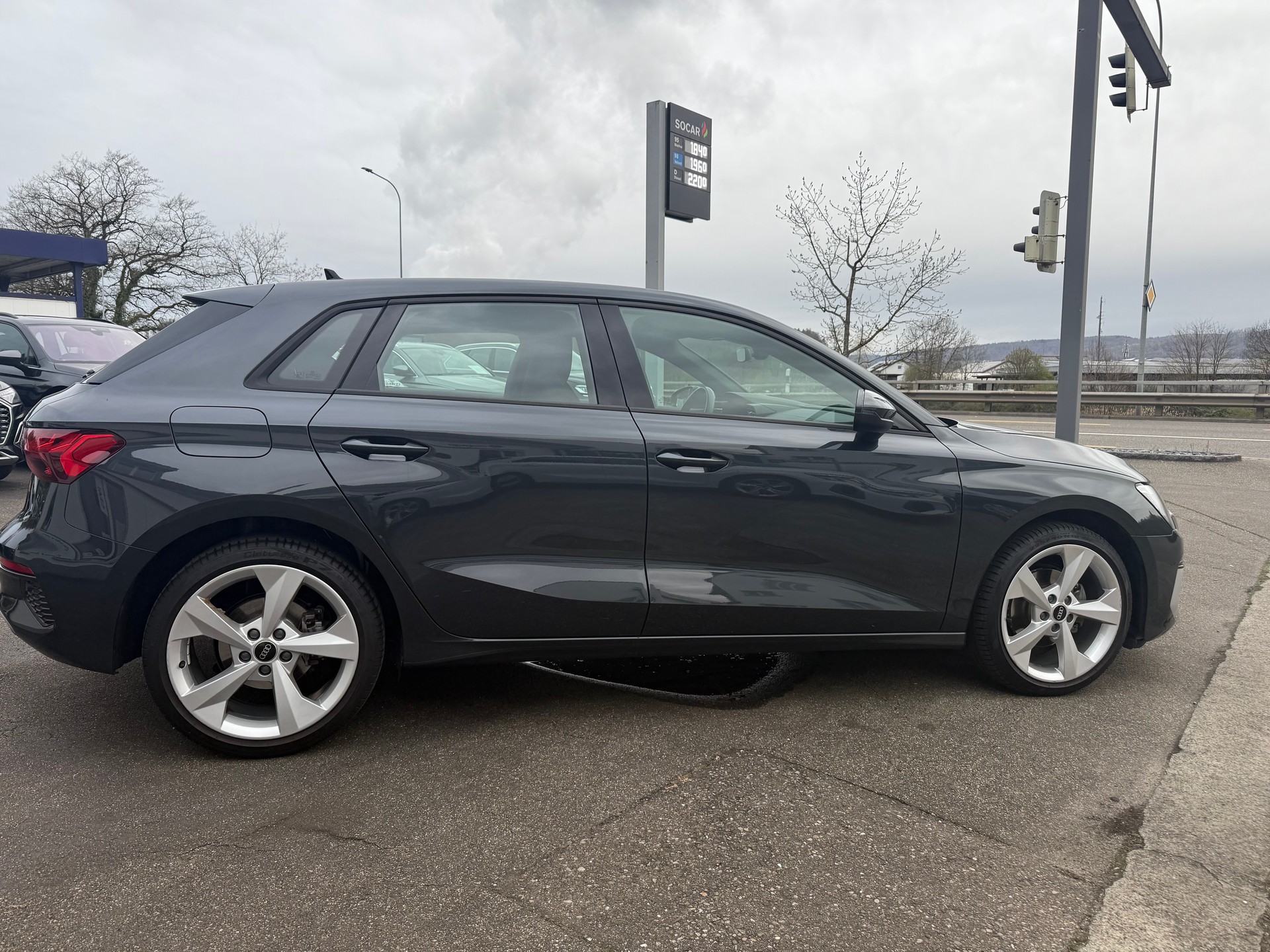 AUDI A3 Sportback 35 TFSI advanced Attraction S-tronic-image-3