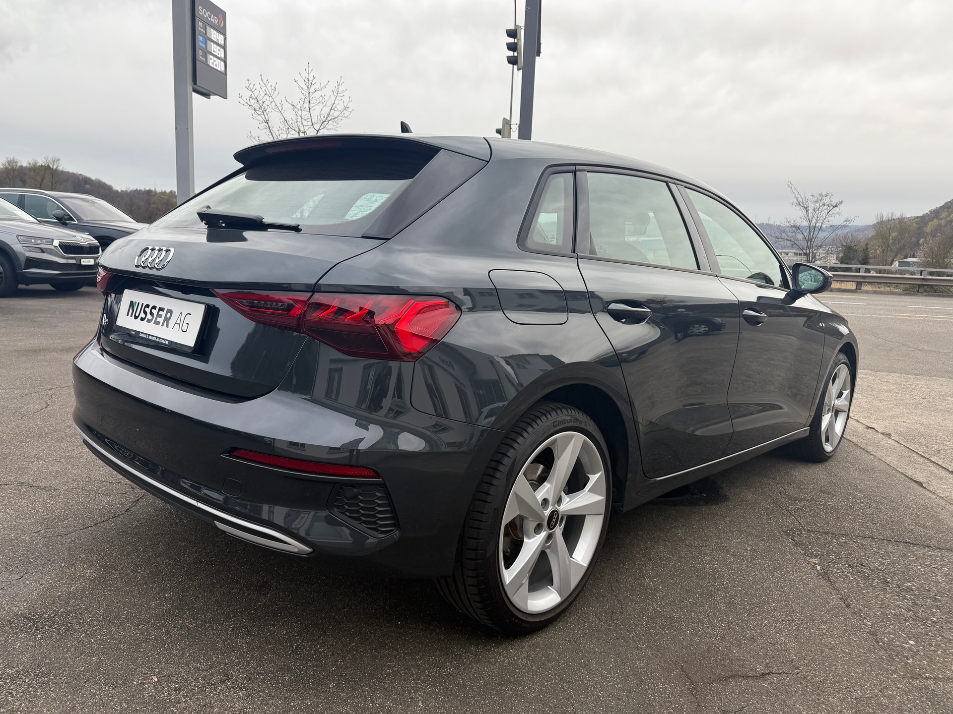 AUDI A3 Sportback 35 TFSI advanced Attraction S-tronic-image-4