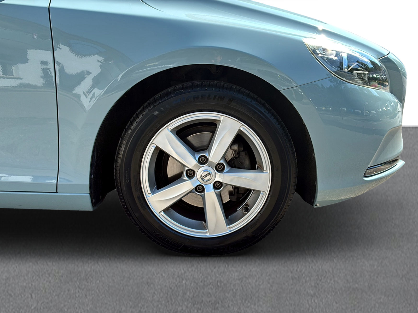 VOLVO V40 2.0 D2 Kinetic S/S-image-15