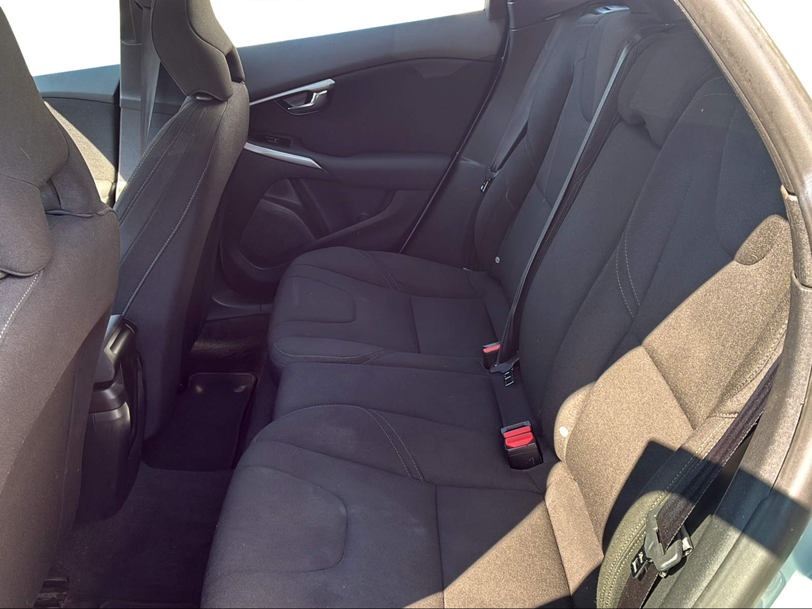 VOLVO V40 2.0 D2 Kinetic S/S-image-13