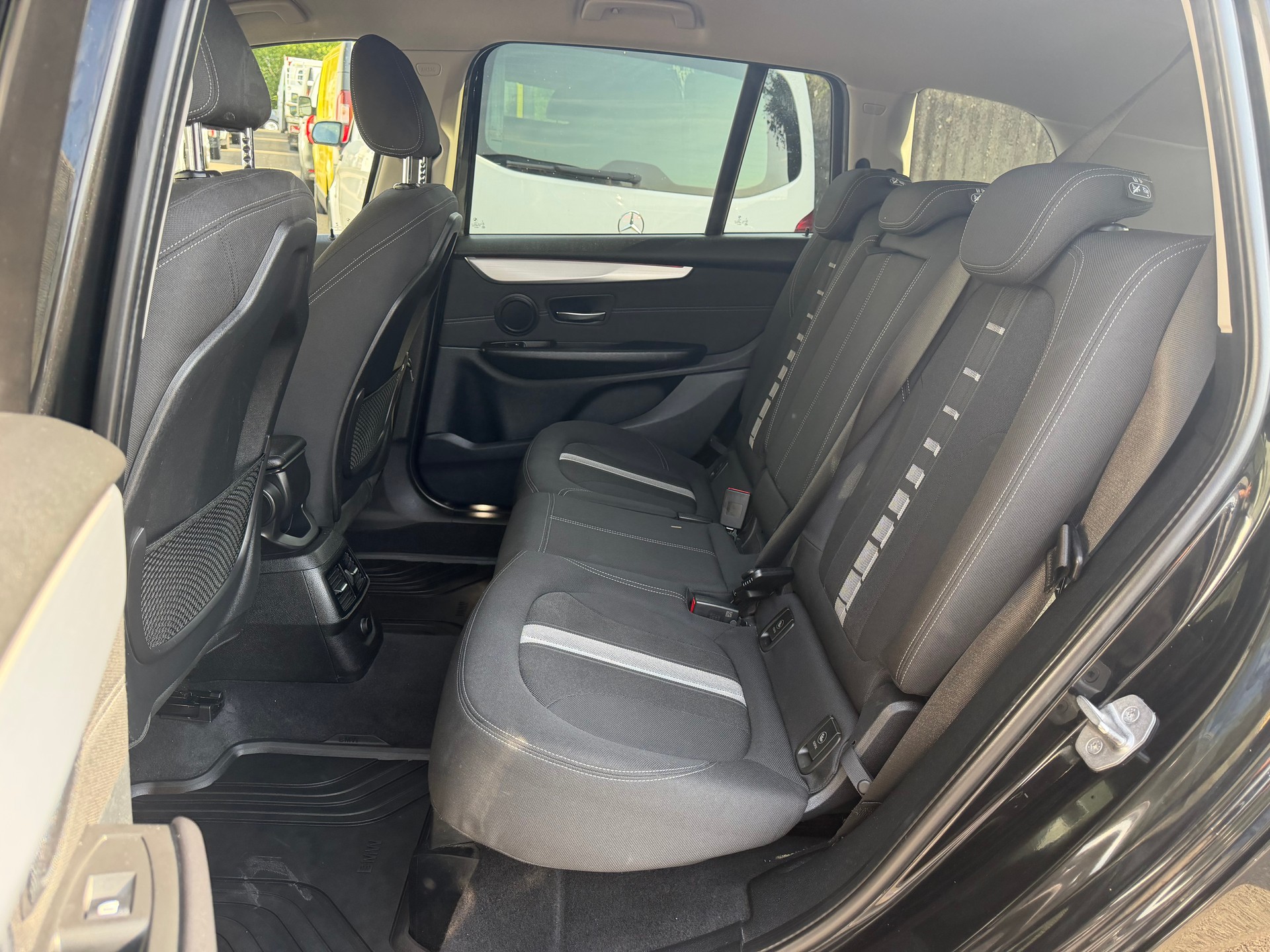 BMW 220d Gran Tourer Steptronic ** Navigation ** Xenon ** Tempomat ** Parksensor H ** Frisch Ab MFK-image-6