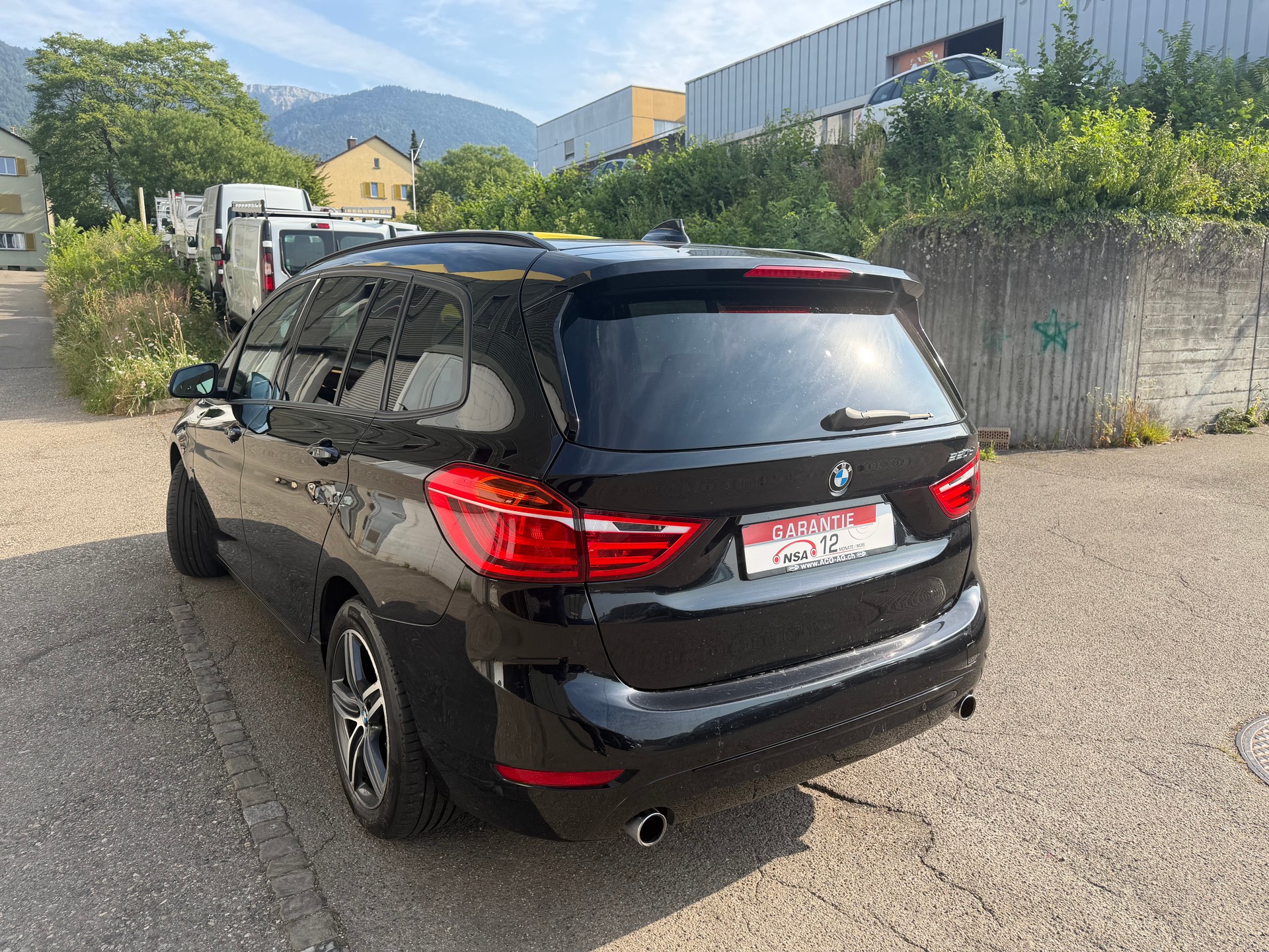 BMW 220d Gran Tourer Steptronic ** Navigation ** Xenon ** Tempomat ** Parksensor H ** Frisch Ab MFK-image-11