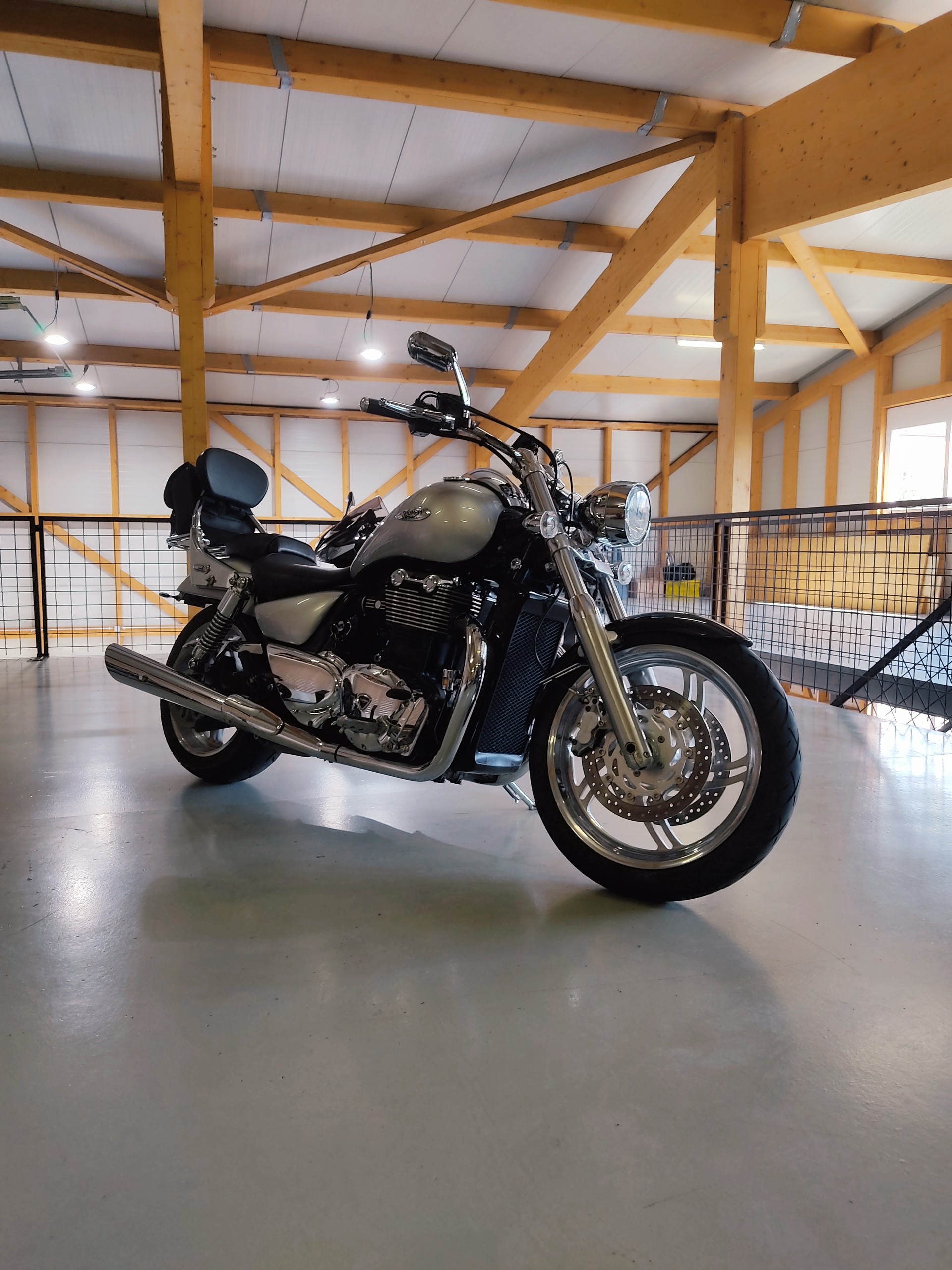 TRIUMPH Thunderbird 1600 ABS