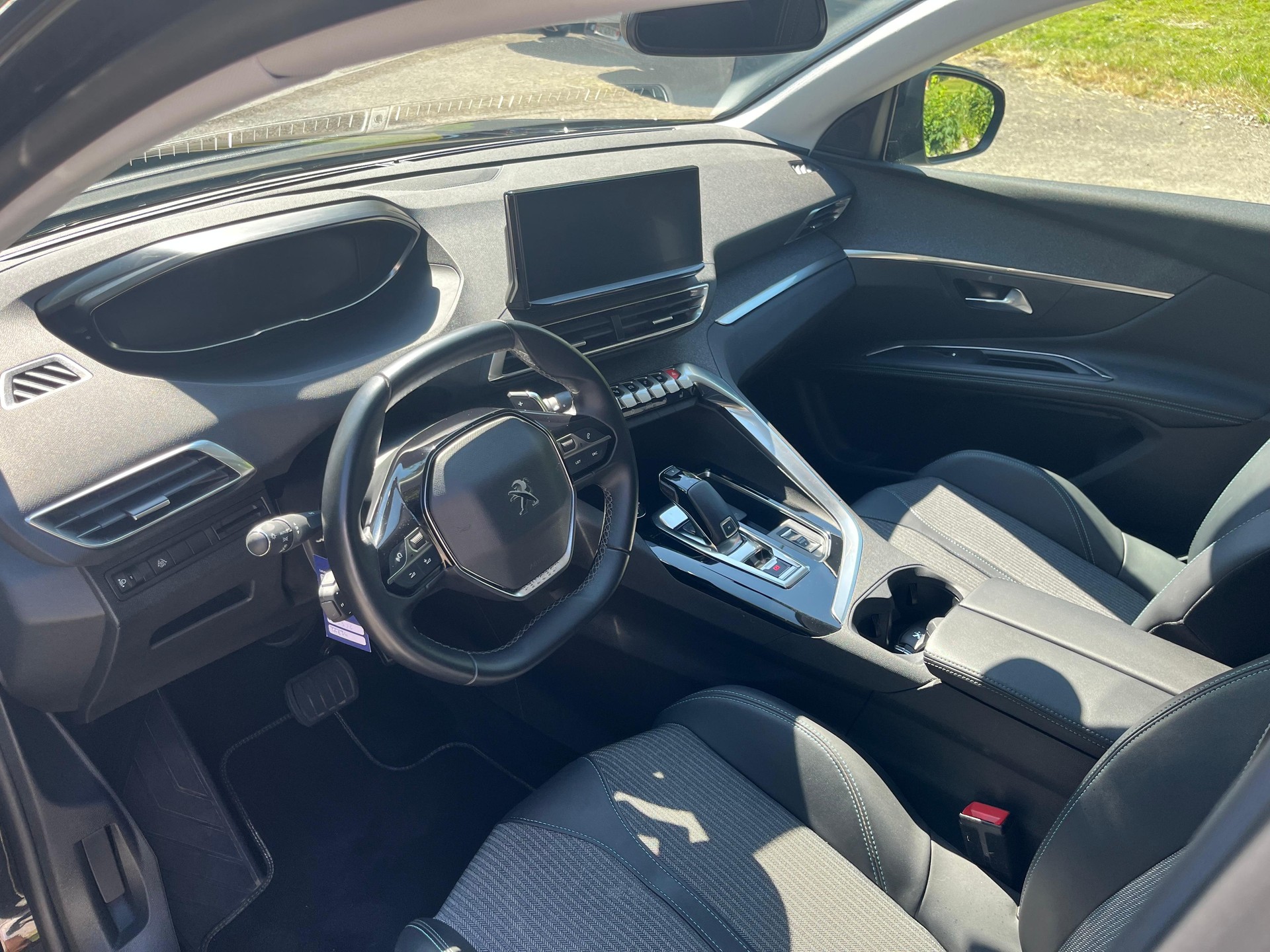 PEUGEOT 1.2 PureTech Allure Pack-image-4