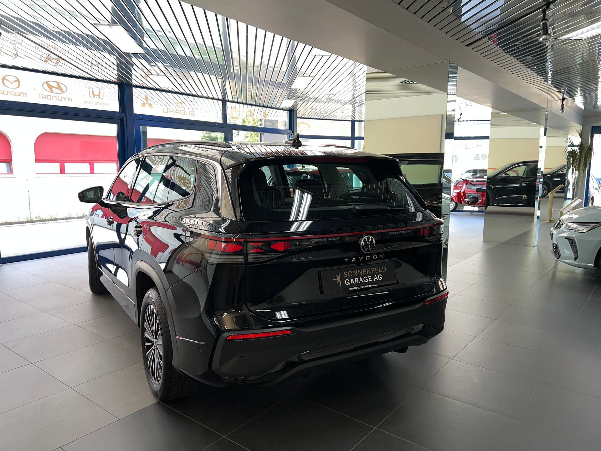 VW Tayron 2.0 TDI SCR Elegance 4Motion DSG / 7 Platz / AHK / ACC / 4.3 % Leasing-image-3